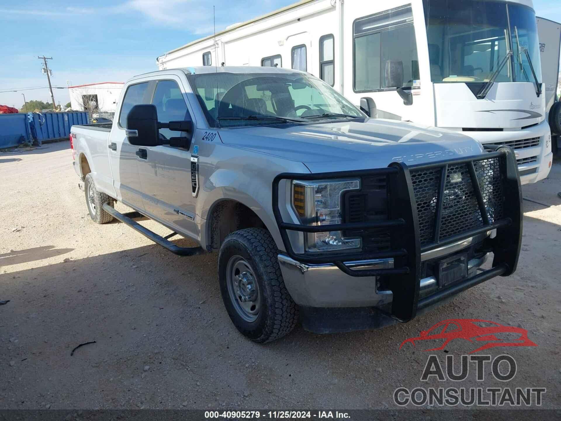 FORD F-350 2018 - 1FT8W3BT7JEC12490