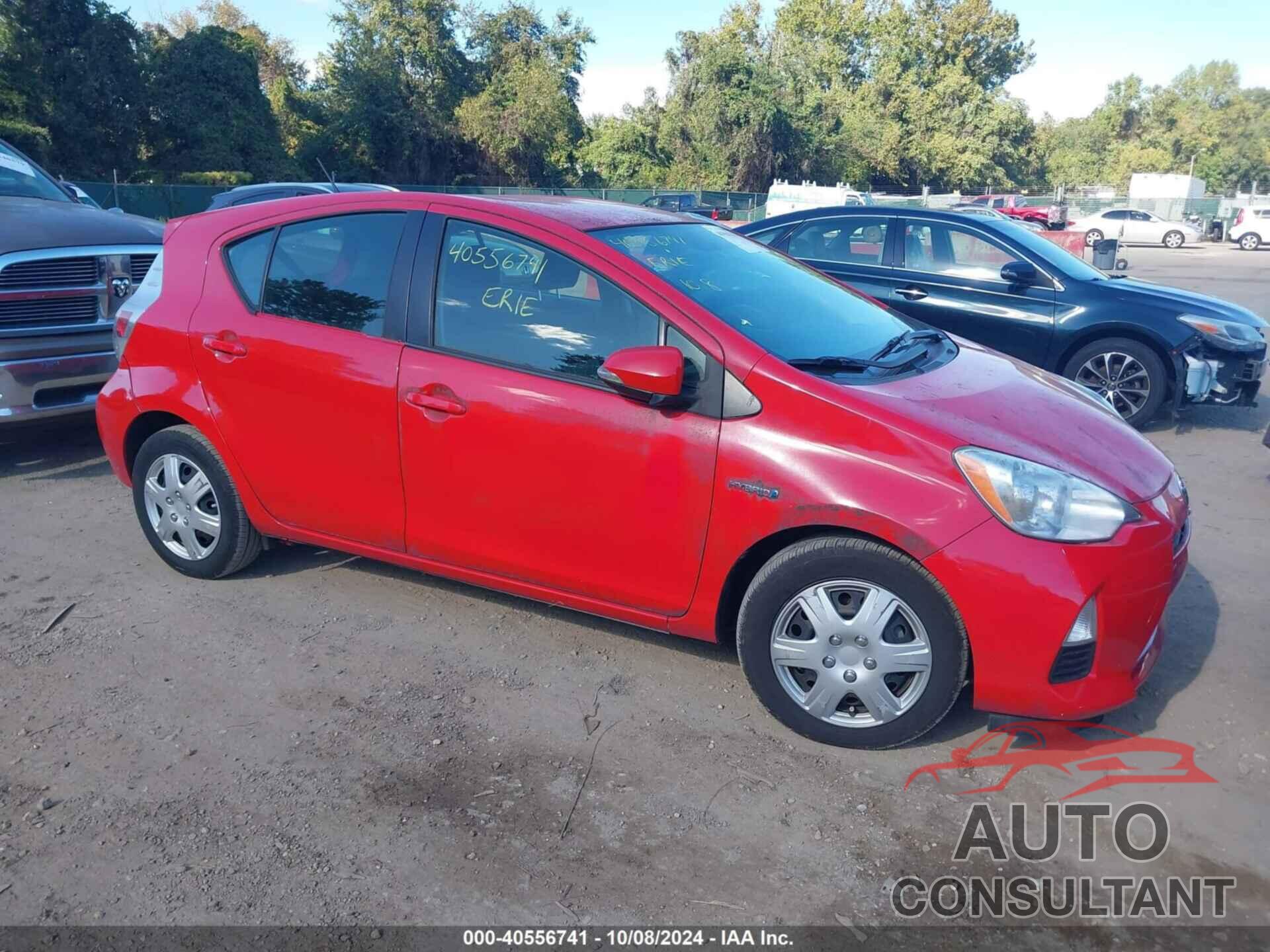 TOYOTA PRIUS C 2013 - JTDKDTB32D1049562