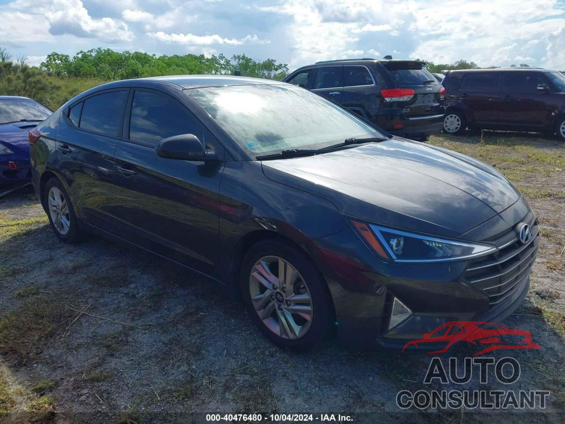 HYUNDAI ELANTRA 2020 - 5NPD84LF8LH570336