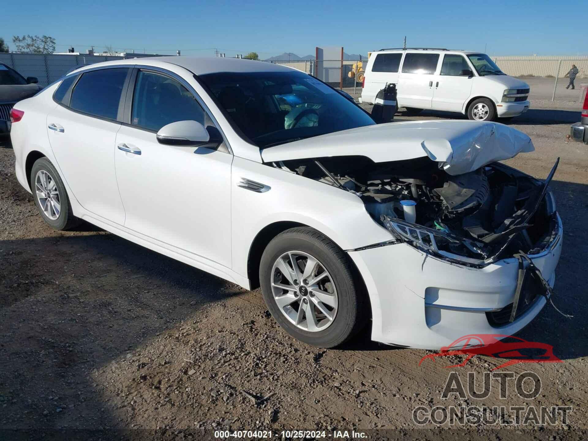 KIA OPTIMA 2018 - 5XXGT4L32JG237057