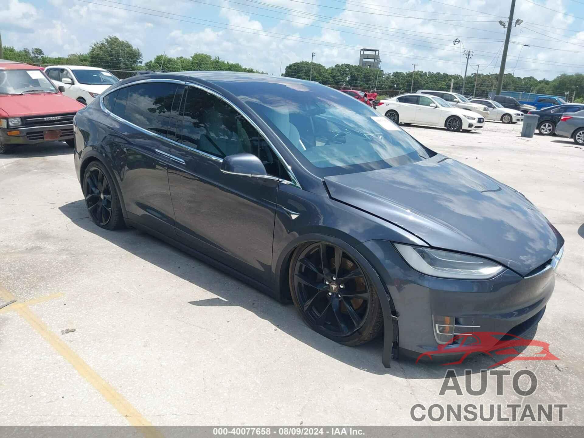 TESLA MODEL X 2018 - 5YJXCBE20JF089664