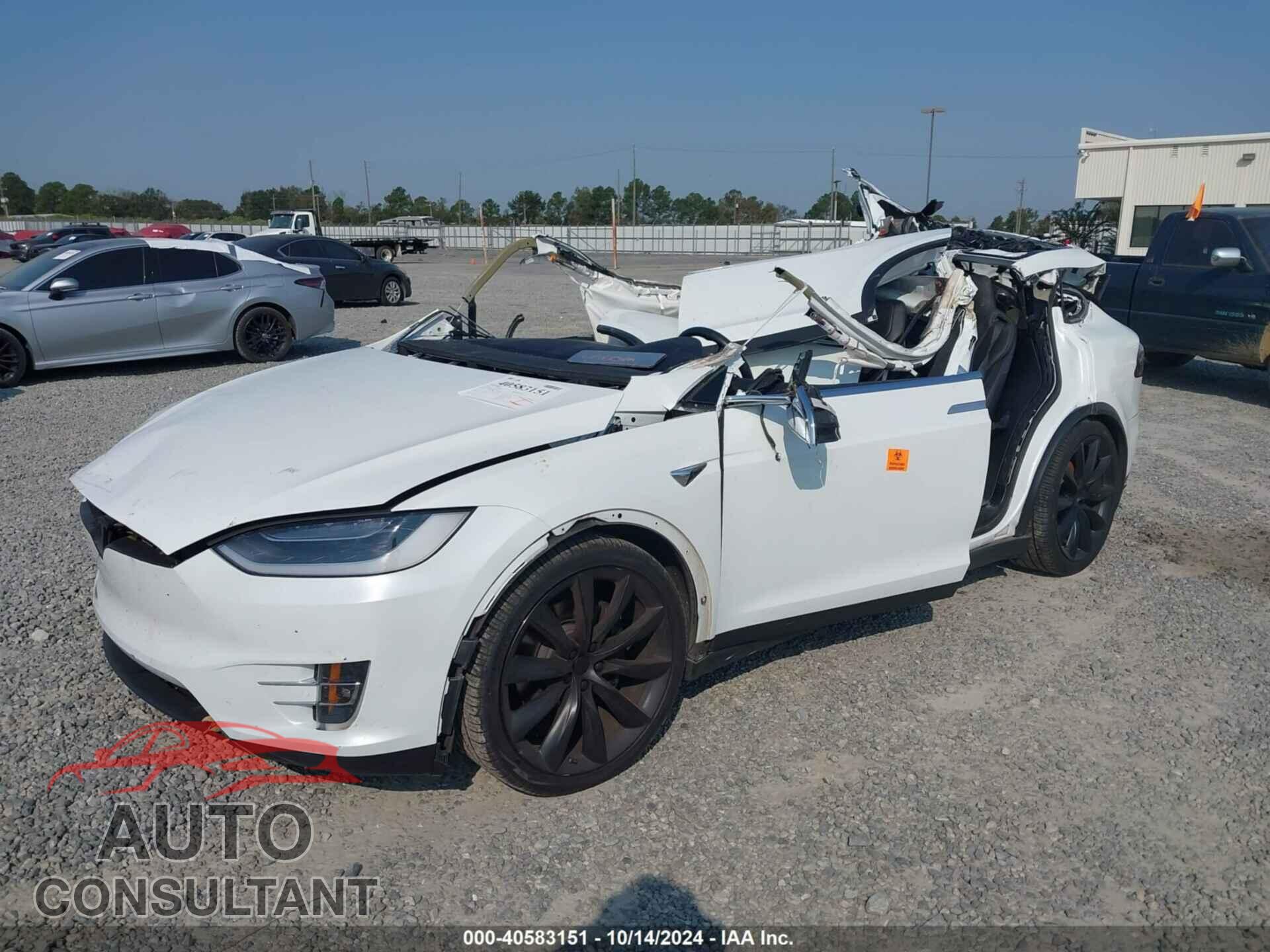 TESLA MODEL X 2017 - 5YJXCBE28HF062707