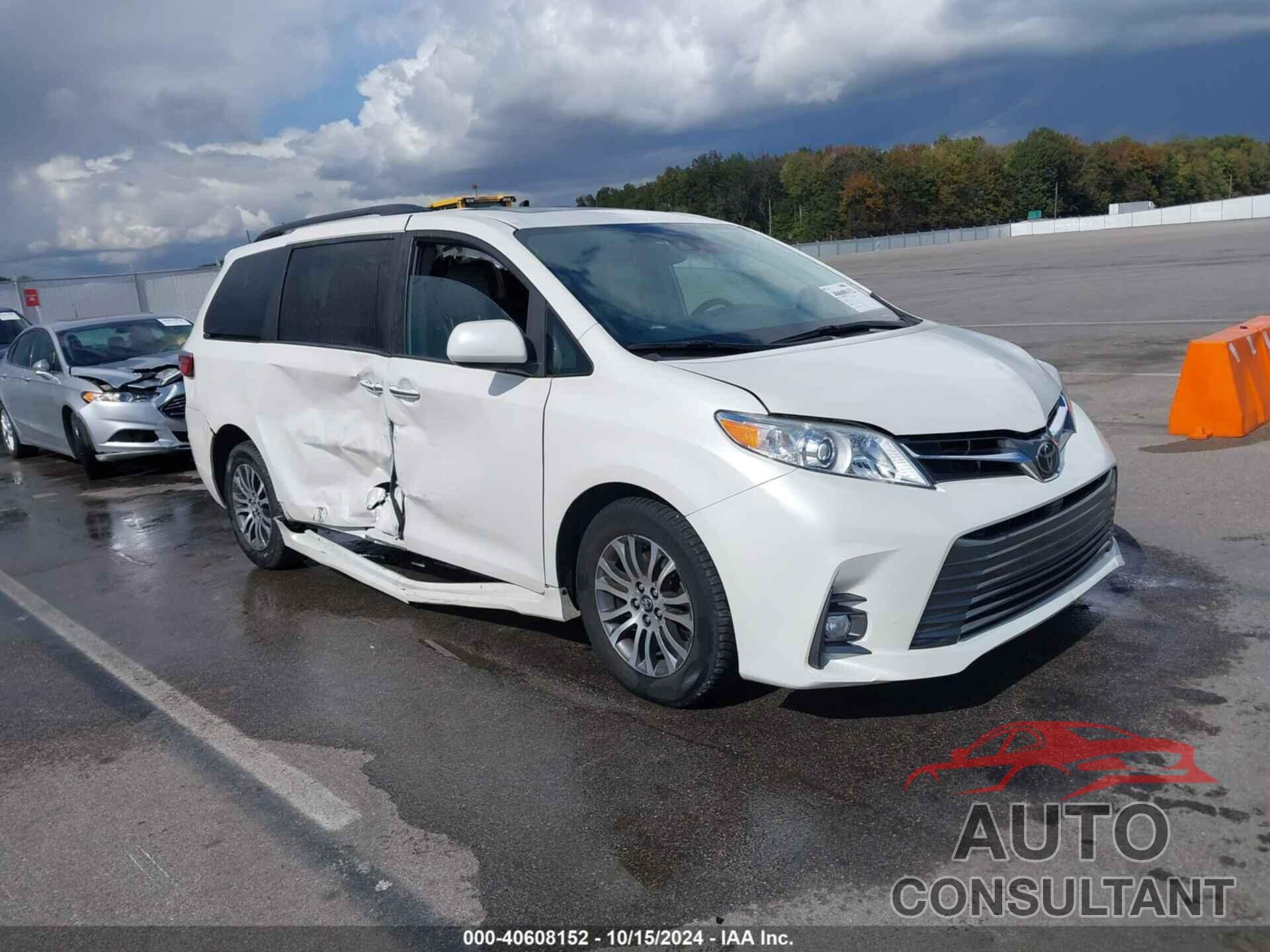 TOYOTA SIENNA 2020 - 5TDYZ3DC8LS027138