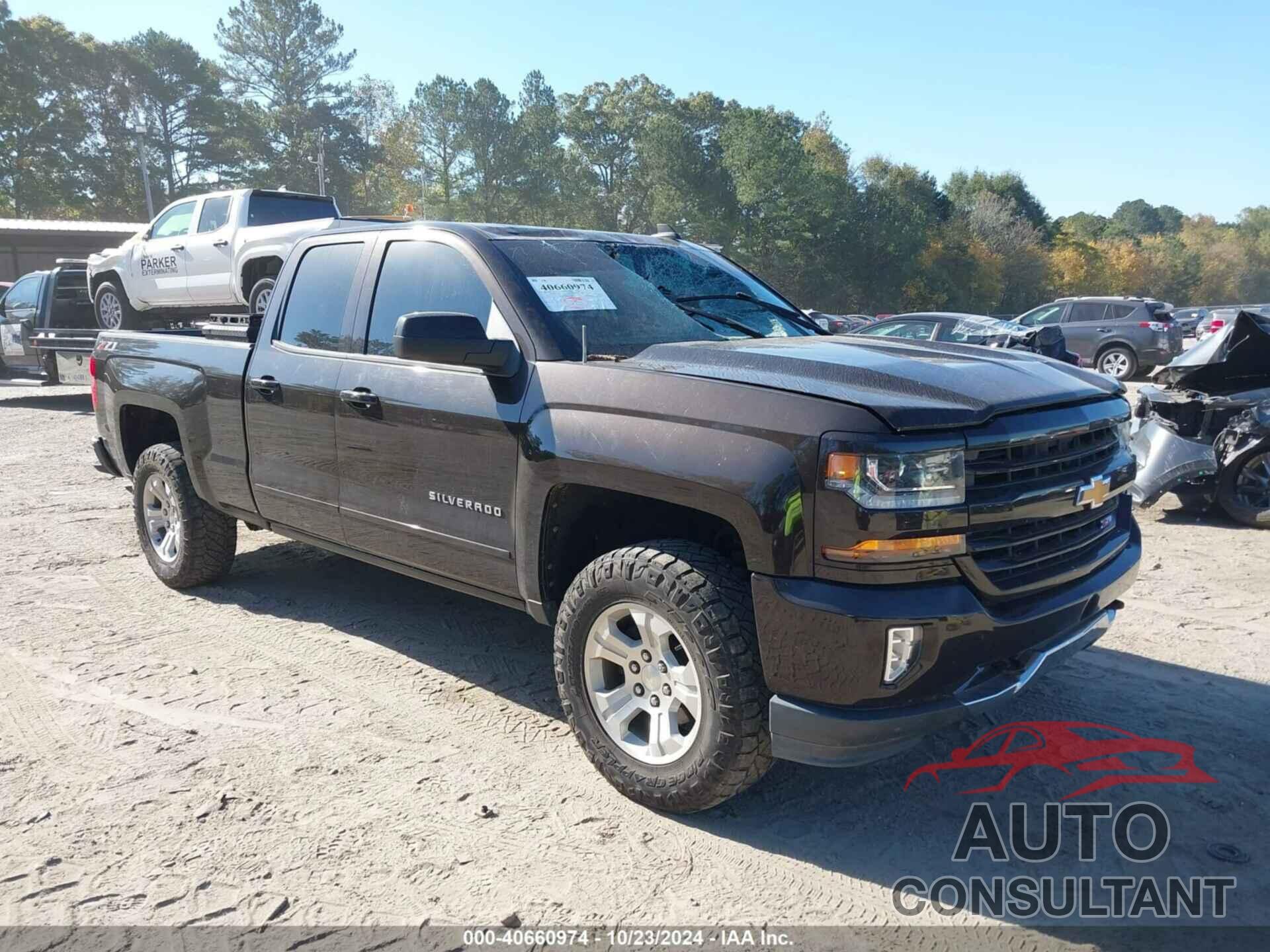 CHEVROLET SILVERADO 1500 2018 - 1GCVKREH4JZ191910