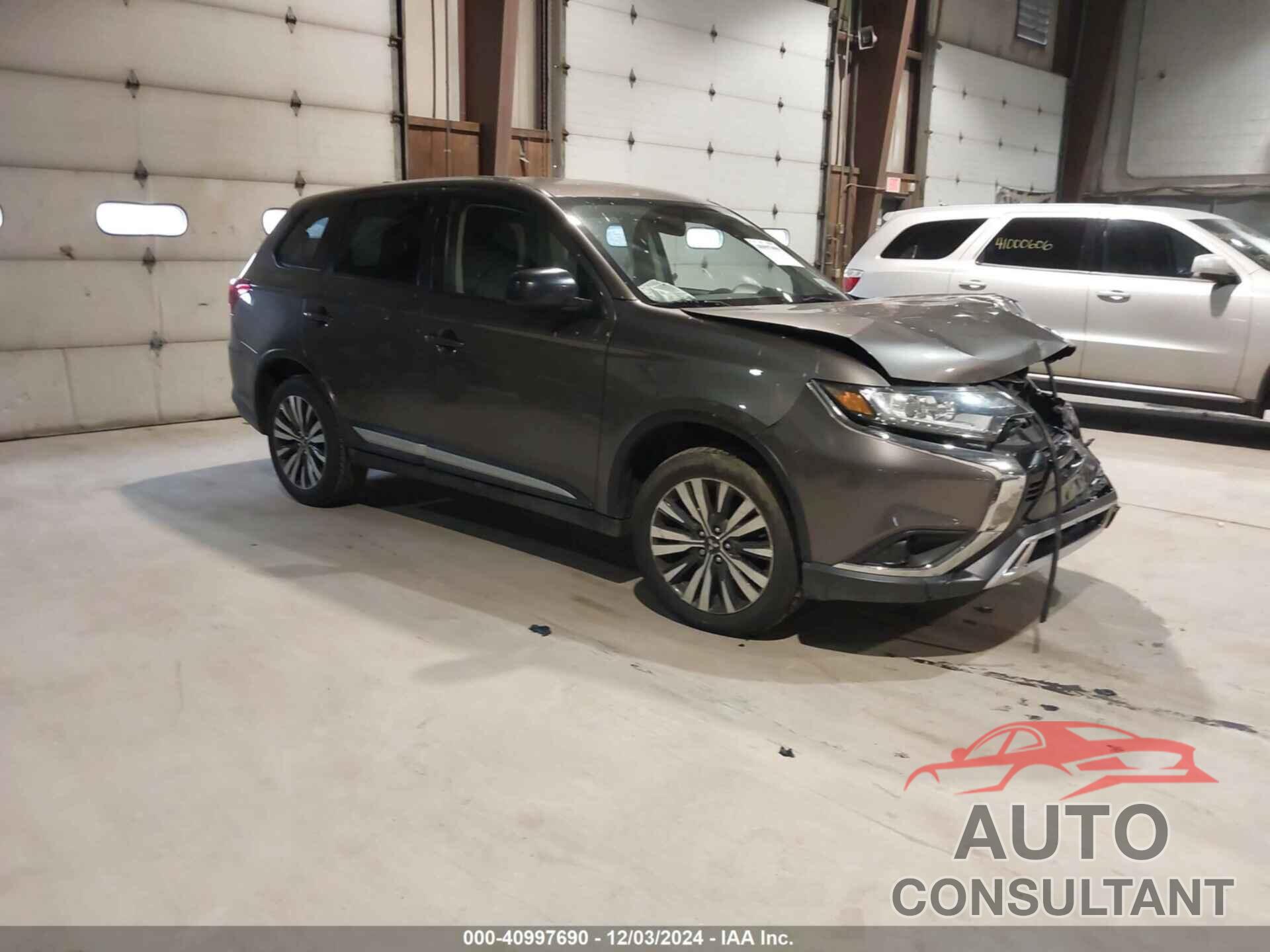 MITSUBISHI OUTLANDER 2020 - JA4AZ3A32LZ006185
