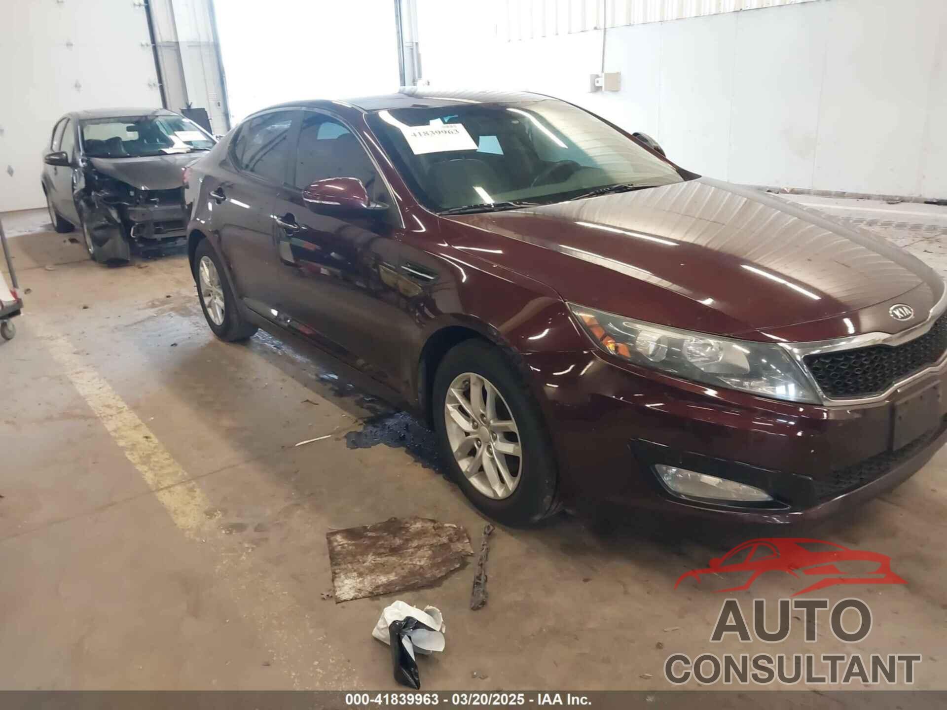 KIA OPTIMA 2012 - 5XXGM4A79CG071352