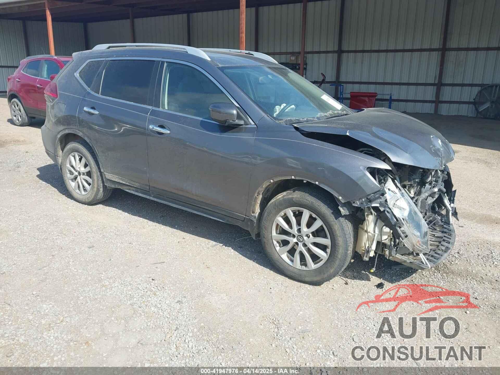 NISSAN ROGUE 2017 - KNMAT2MT0HP596404
