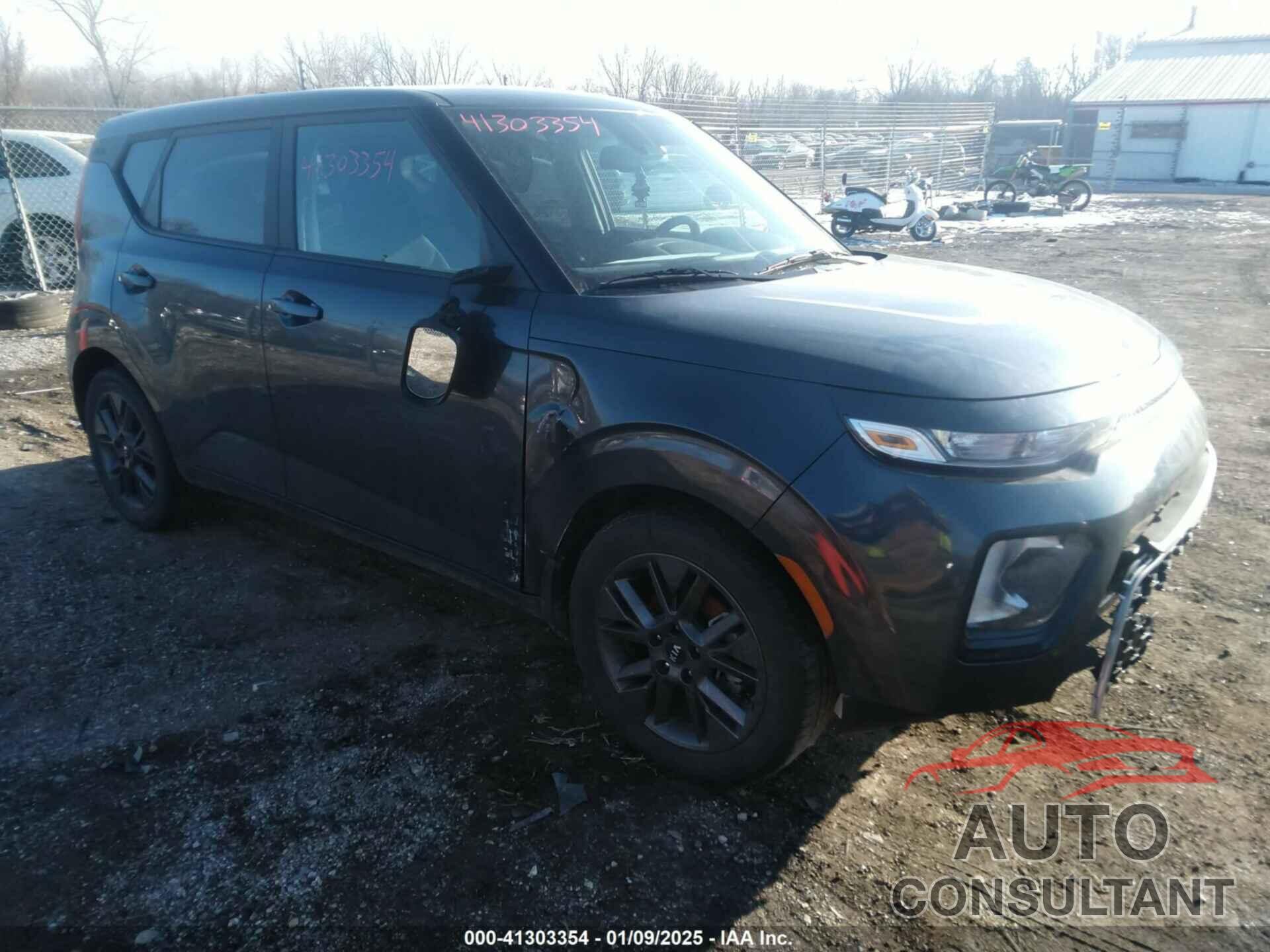 KIA SOUL 2021 - KNDJ33AU1M7789500