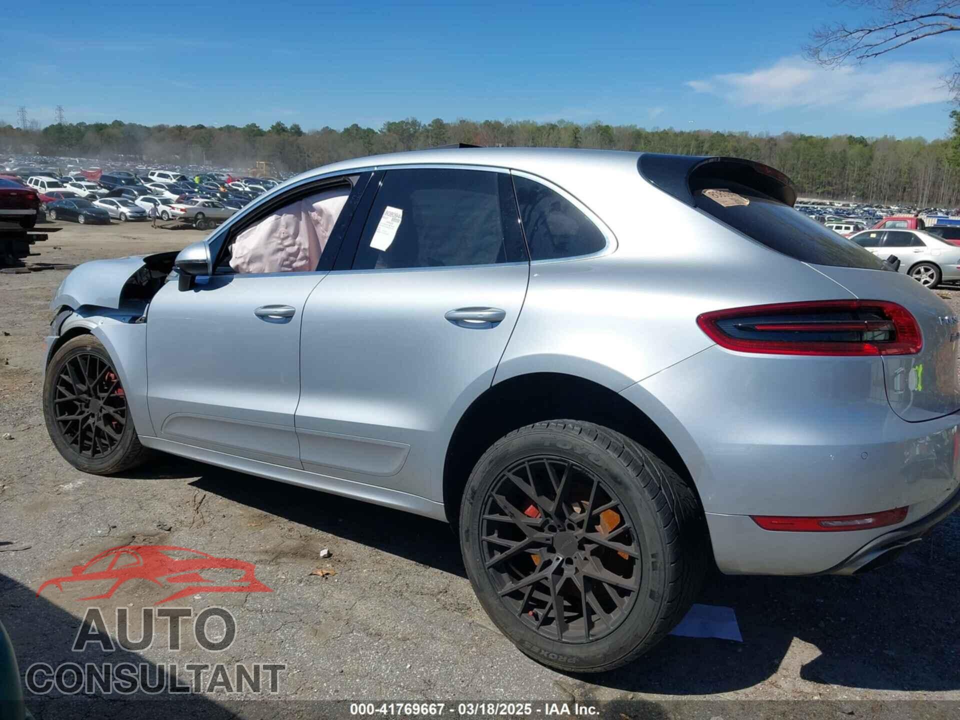 PORSCHE MACAN 2018 - WP1AF2A59JLB71191
