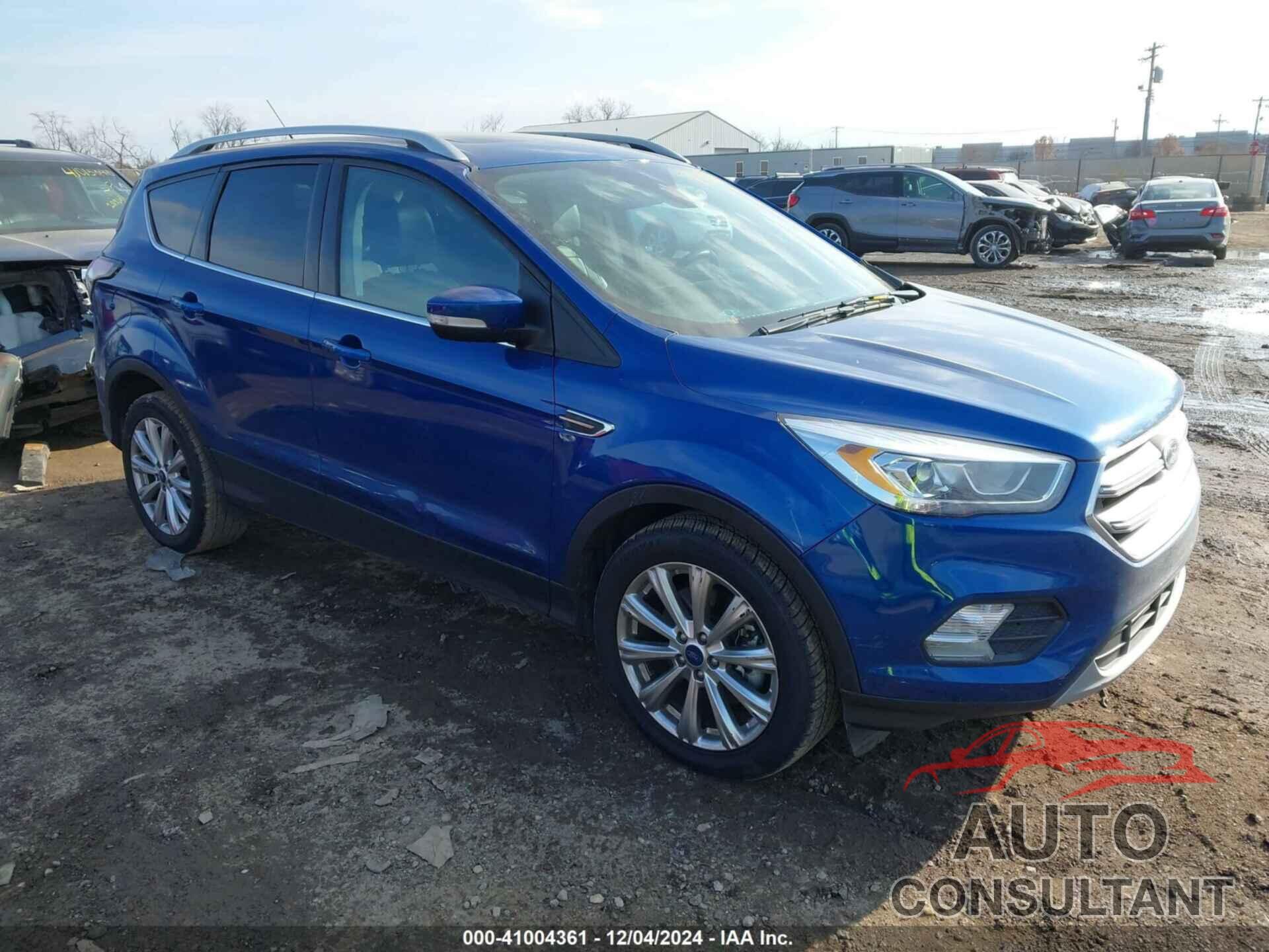 FORD ESCAPE 2017 - 1FMCU0J94HUB76807