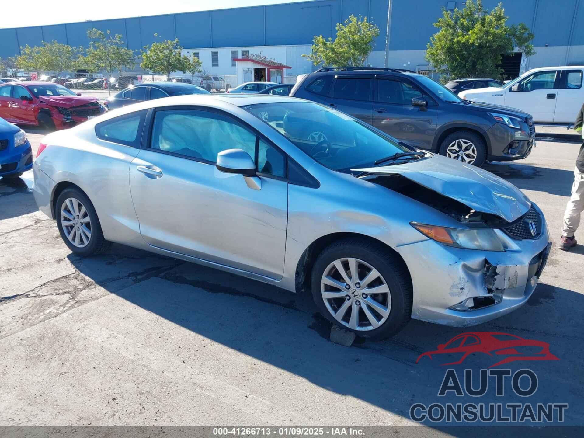 HONDA CIVIC CPE 2012 - 2HGFG3B86CH562870