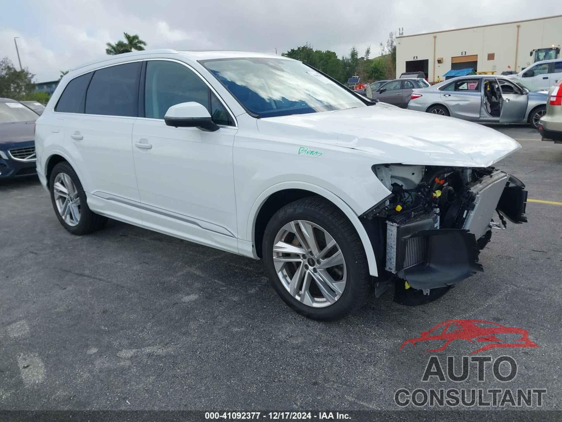 AUDI Q7 2024 - WA1LXBF70RD008723