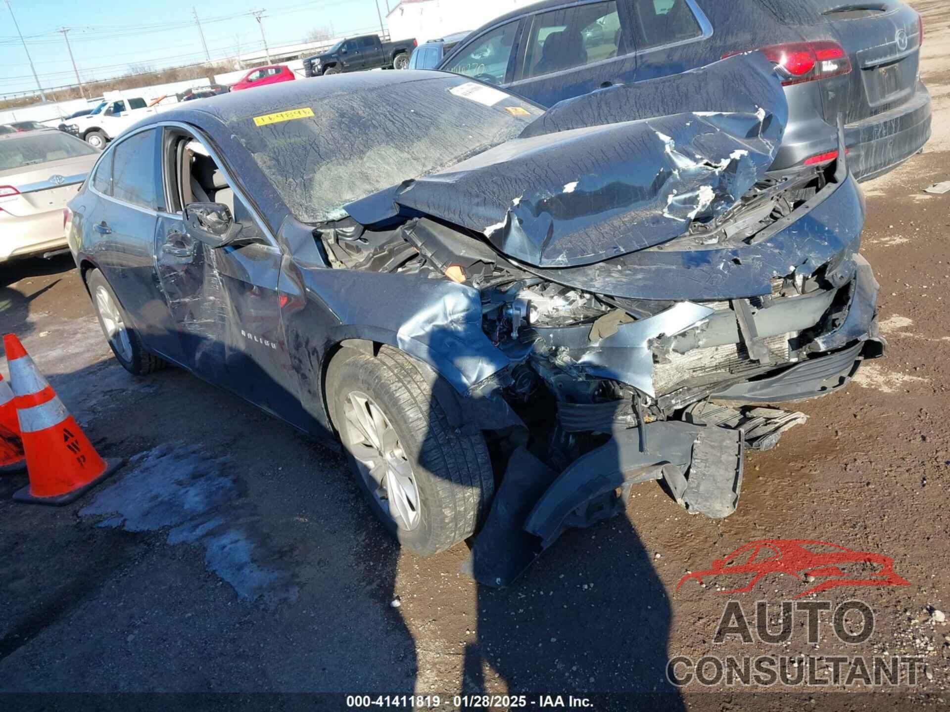 CHEVROLET MALIBU 2019 - 1G1ZD5ST2KF169896