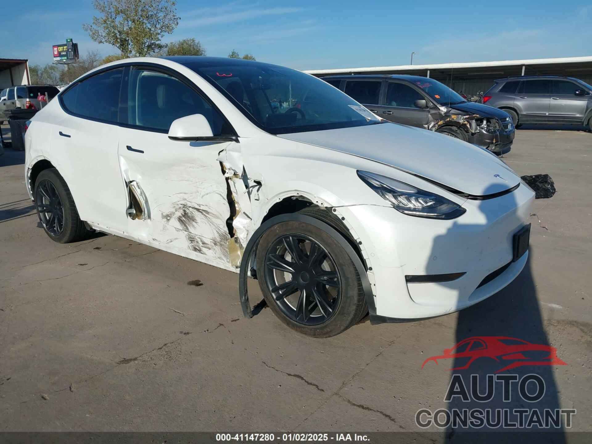 TESLA MODEL Y 2022 - 7SAYGDEE0NA011874