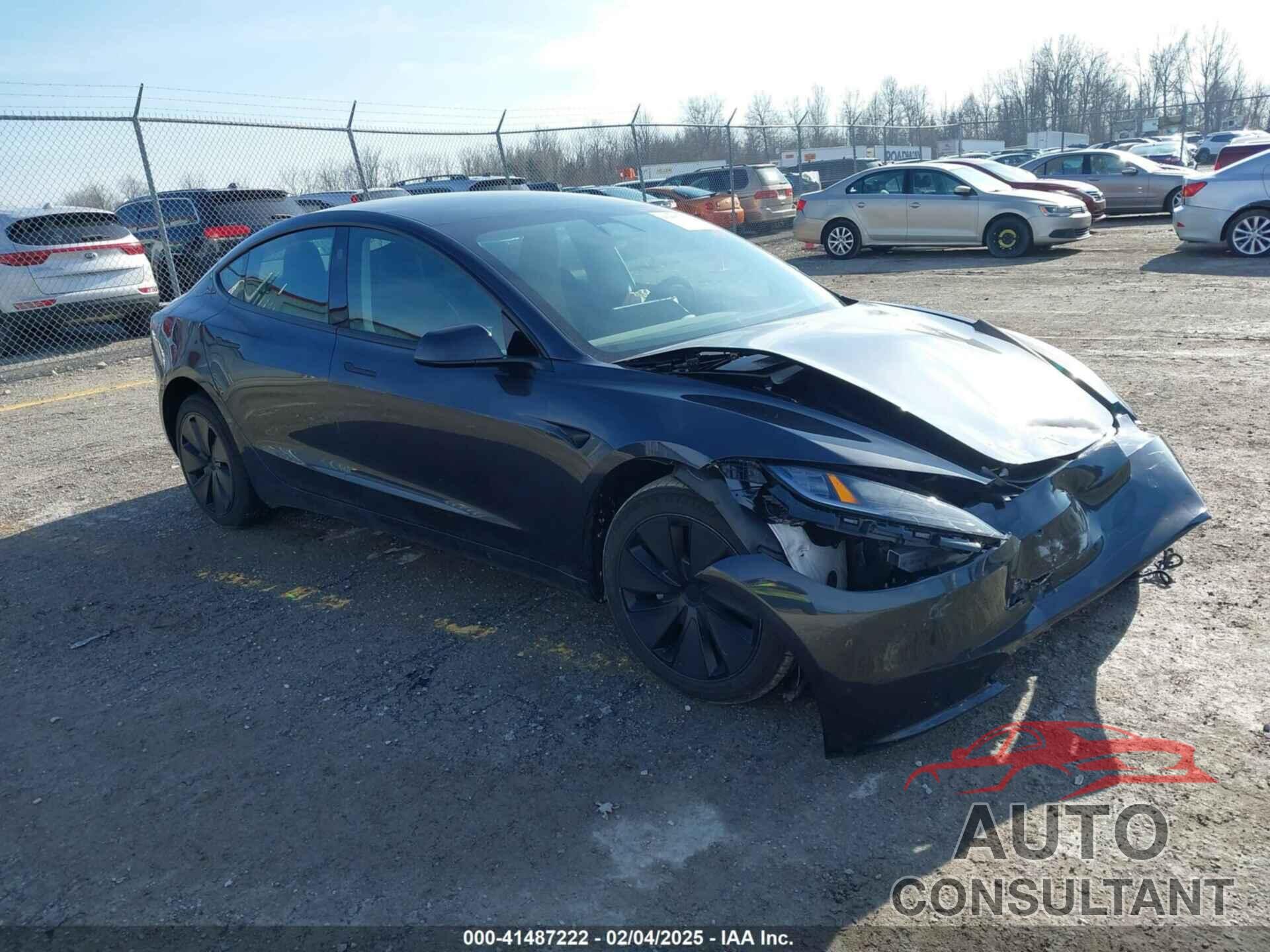 TESLA MODEL 3 2024 - 5YJ3E1EA5RF842398