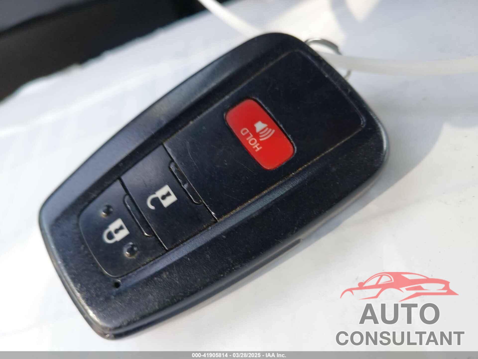 TOYOTA PRIUS 2016 - JTDKARFU0G3025090