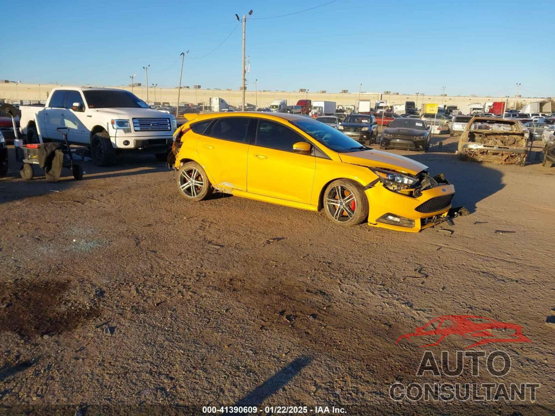 FORD FOCUS ST 2016 - 1FADP3L98GL360673
