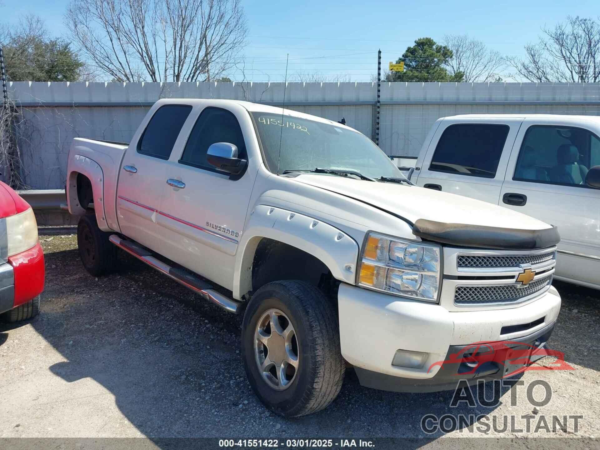 CHEVROLET SILVERADO 1500 2013 - 3GCPCTE00DG196569