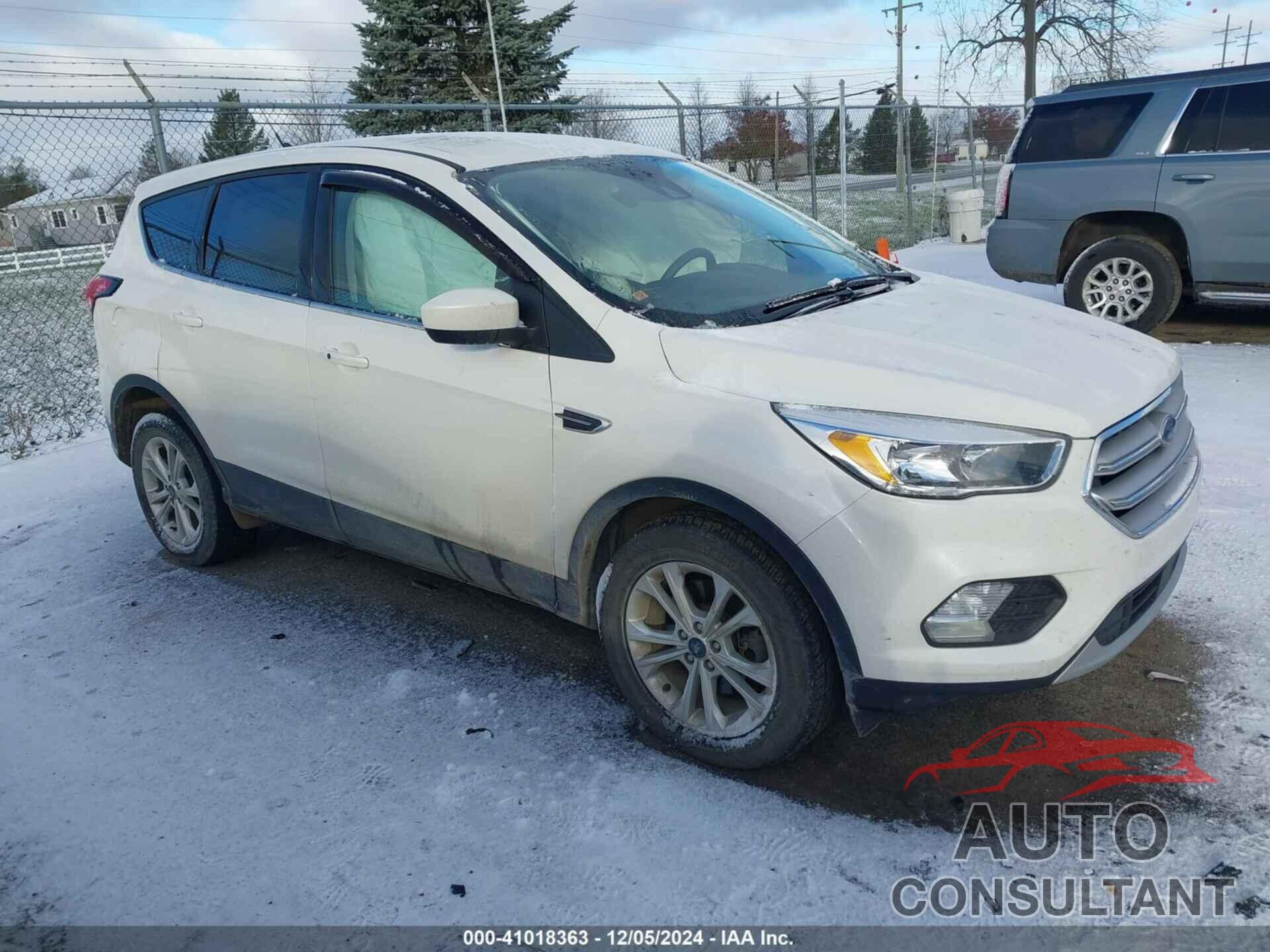 FORD ESCAPE 2019 - 1FMCU9GD3KUA99127