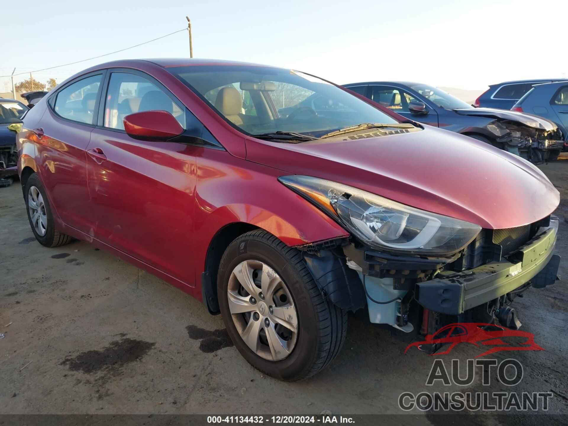 HYUNDAI ELANTRA 2016 - 5NPDH4AE0GH733173