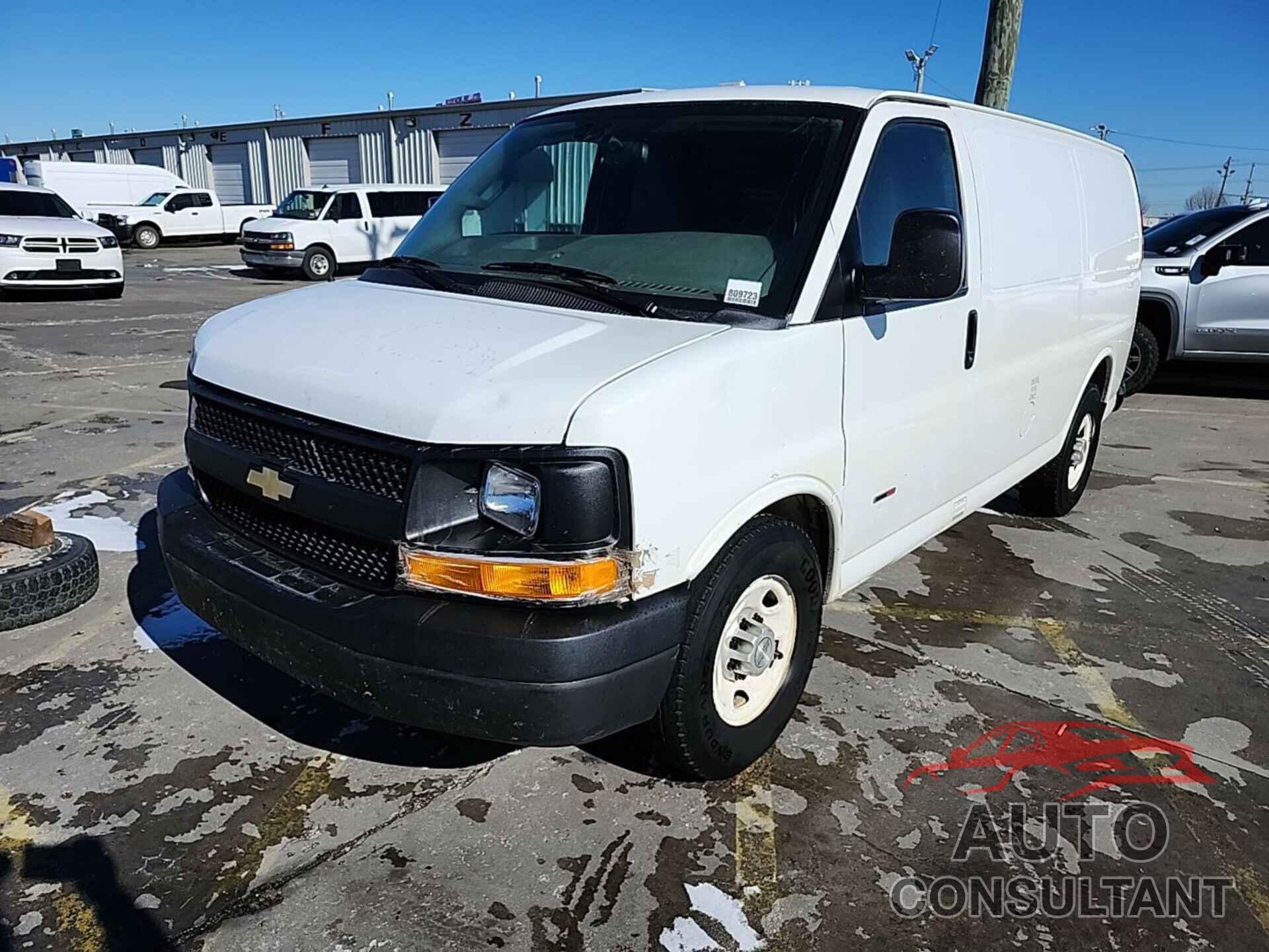 CHEVROLET EXPRESS 2500 2017 - 1GCWGAF16H1217537