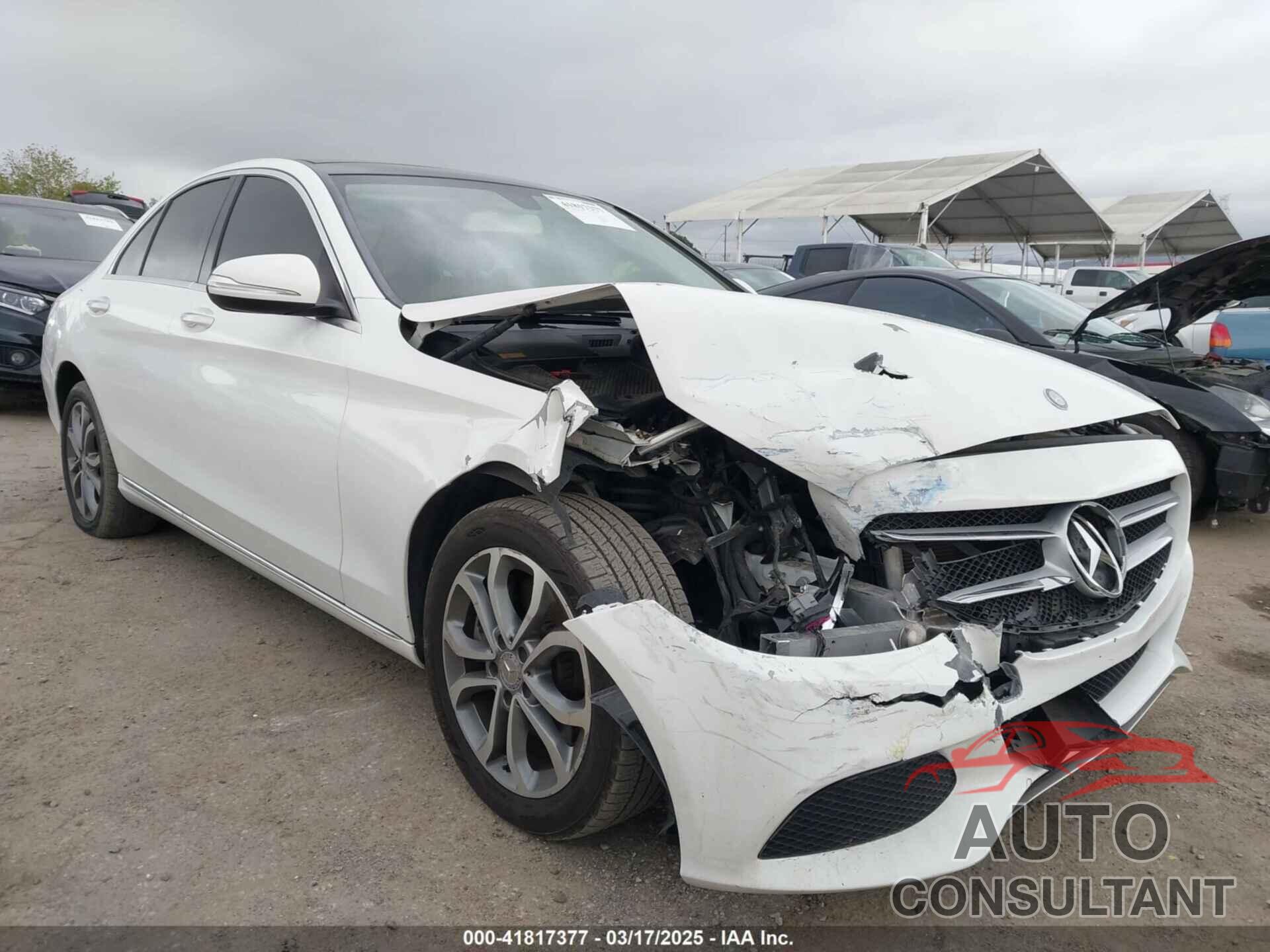 MERCEDES-BENZ C 300 2015 - 55SWF4JB1FU043965
