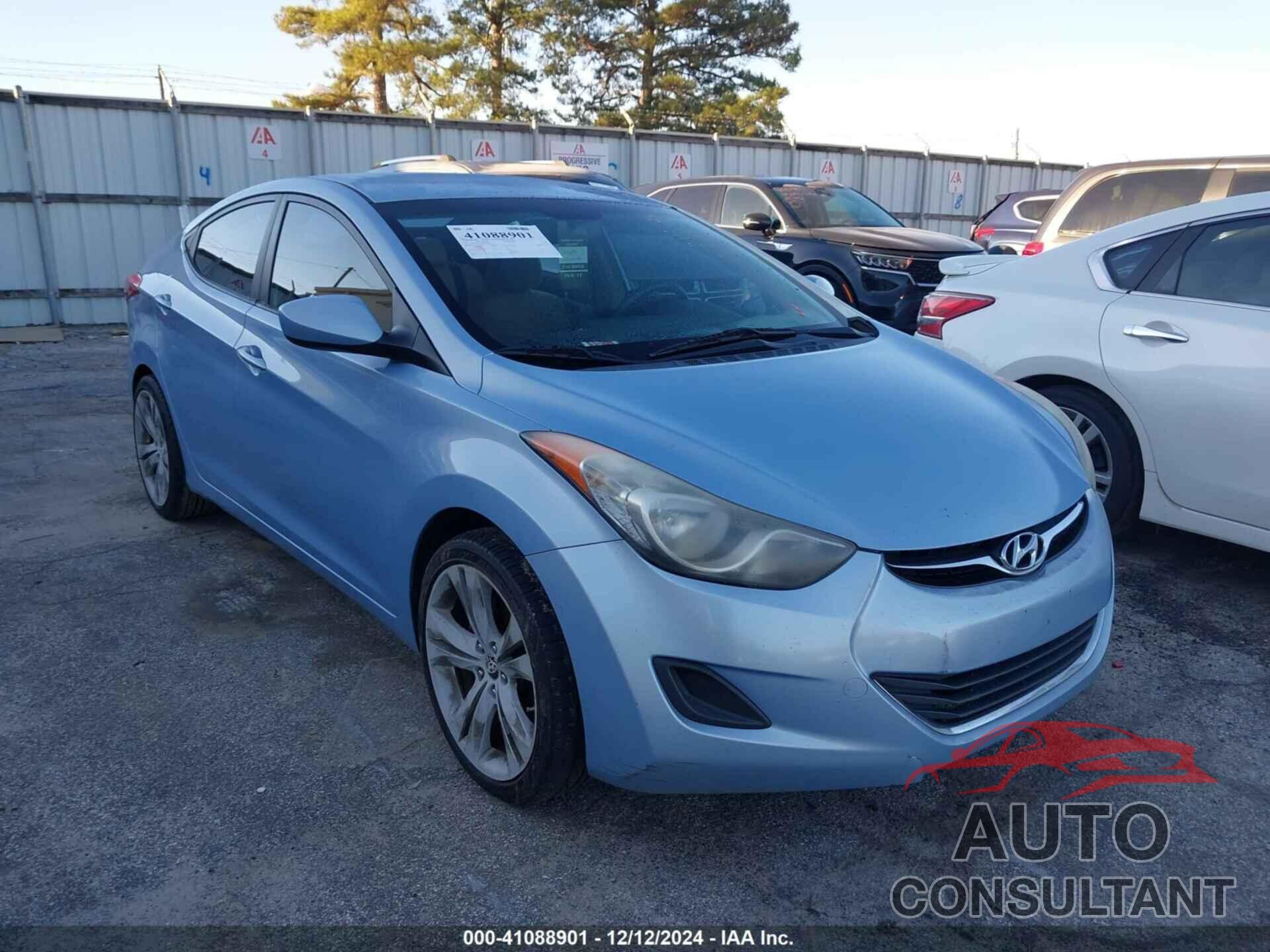 HYUNDAI ELANTRA 2012 - KMHDH4AE9CU449133