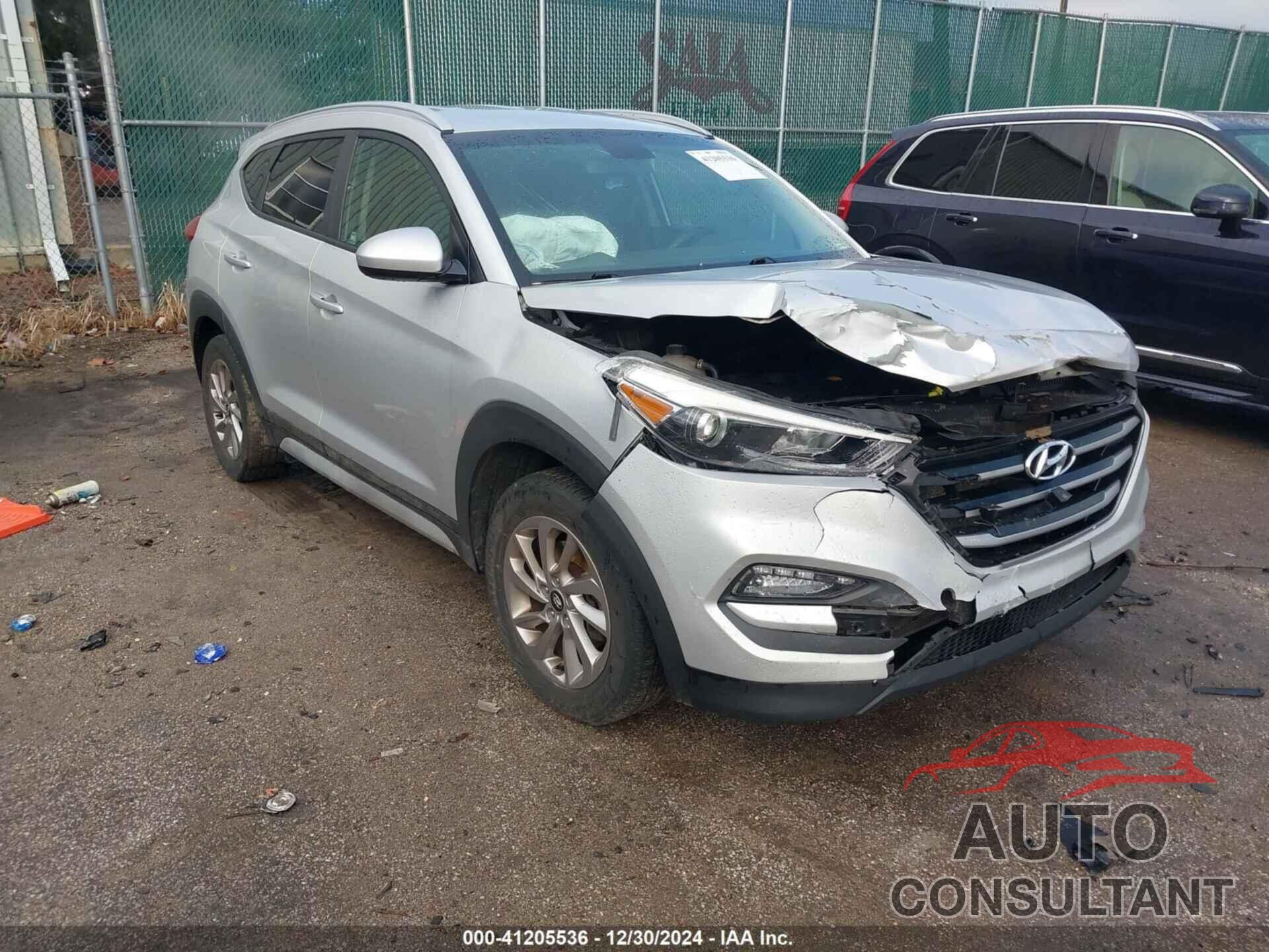 HYUNDAI TUCSON 2018 - KM8J33A47JU639769