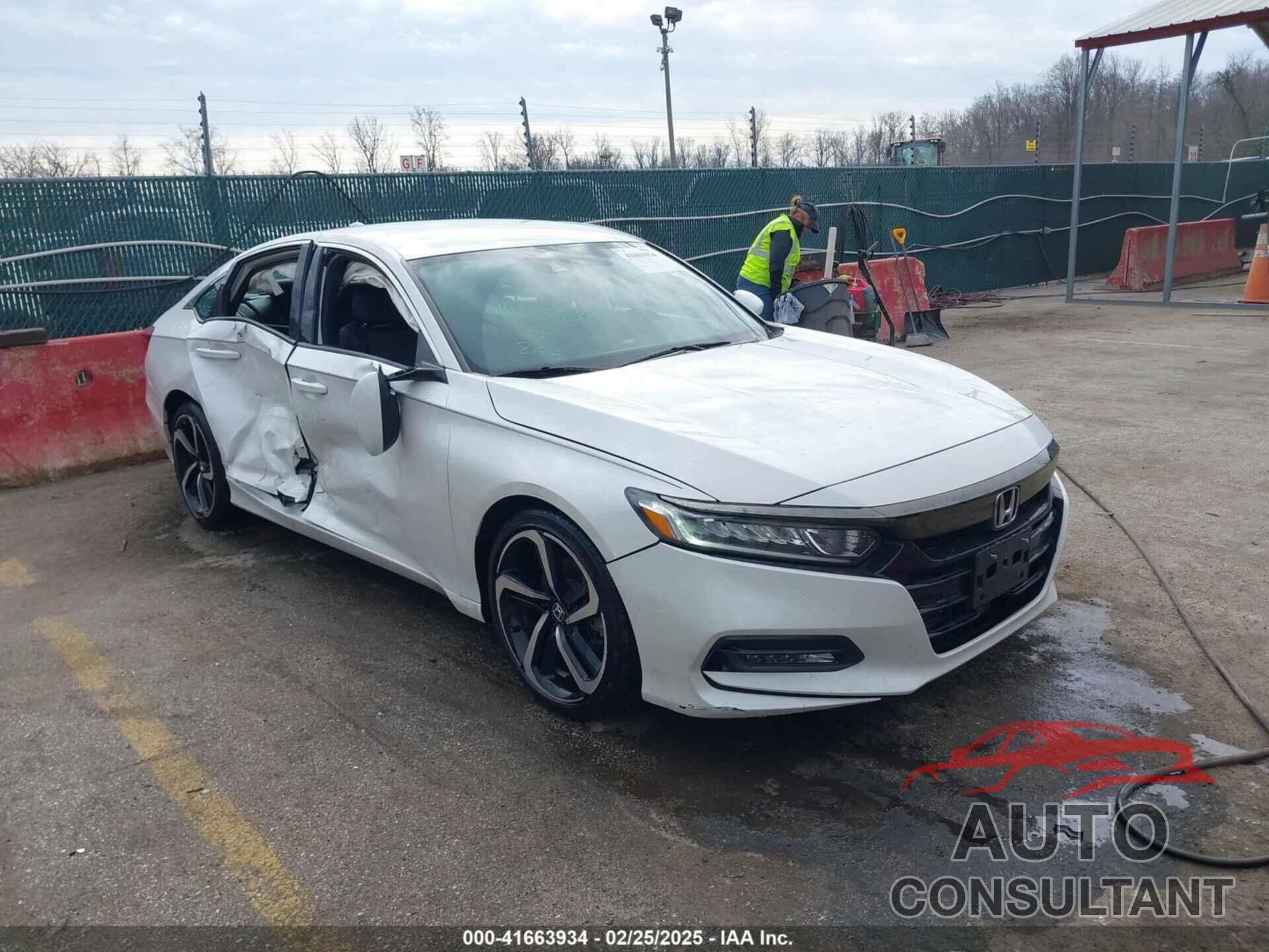 HONDA ACCORD 2019 - 1HGCV1F32KA151538
