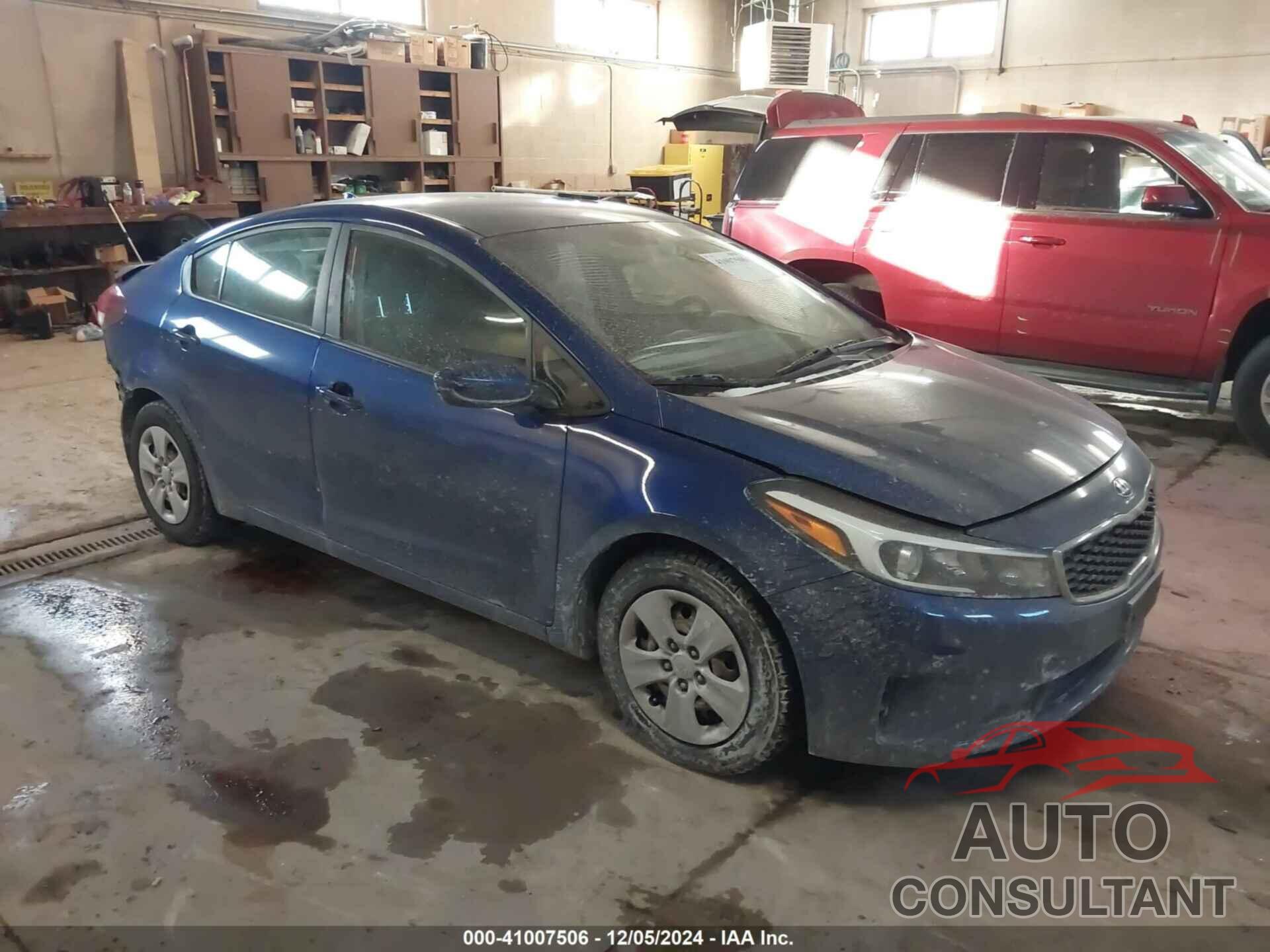 KIA FORTE 2017 - 3KPFK4A74HE017863