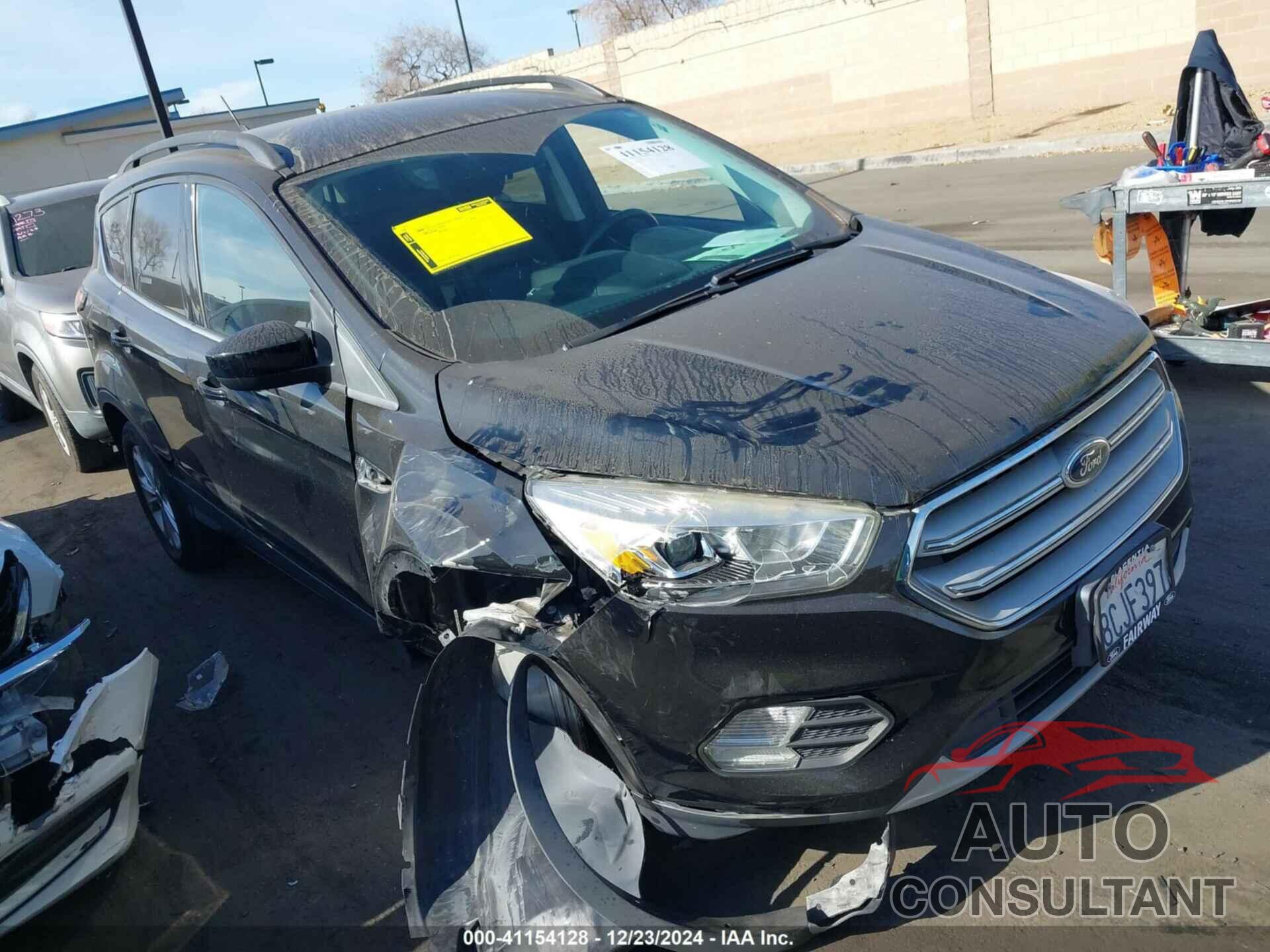 FORD ESCAPE 2018 - 1FMCU0HD2JUA64572