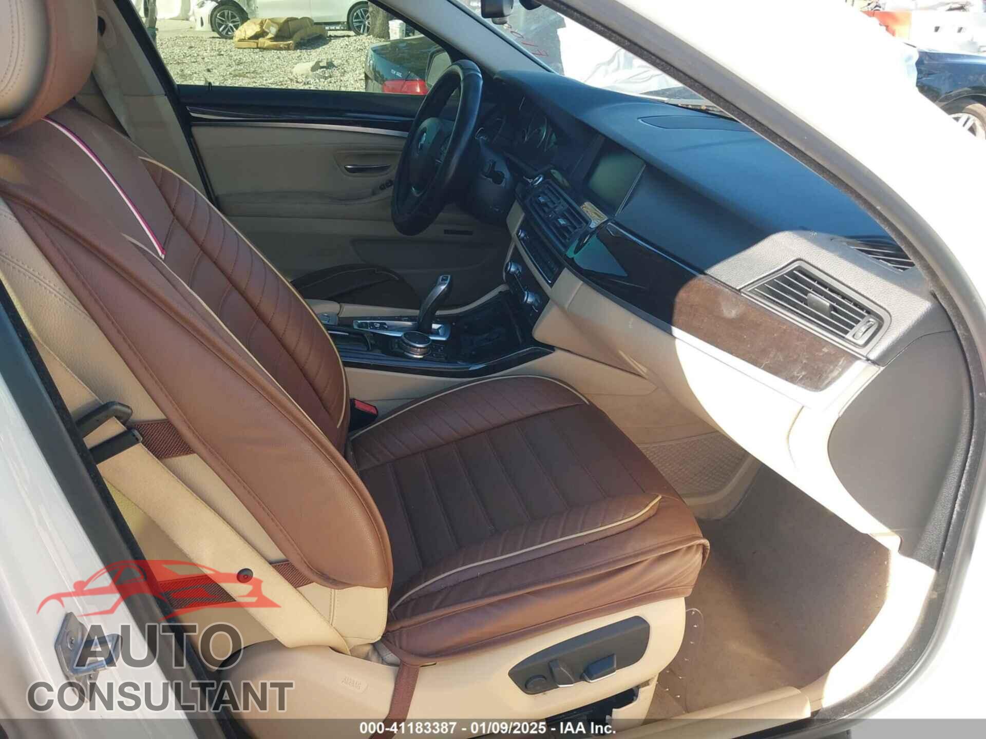 BMW 528I 2015 - WBA5A5C5XFD517618
