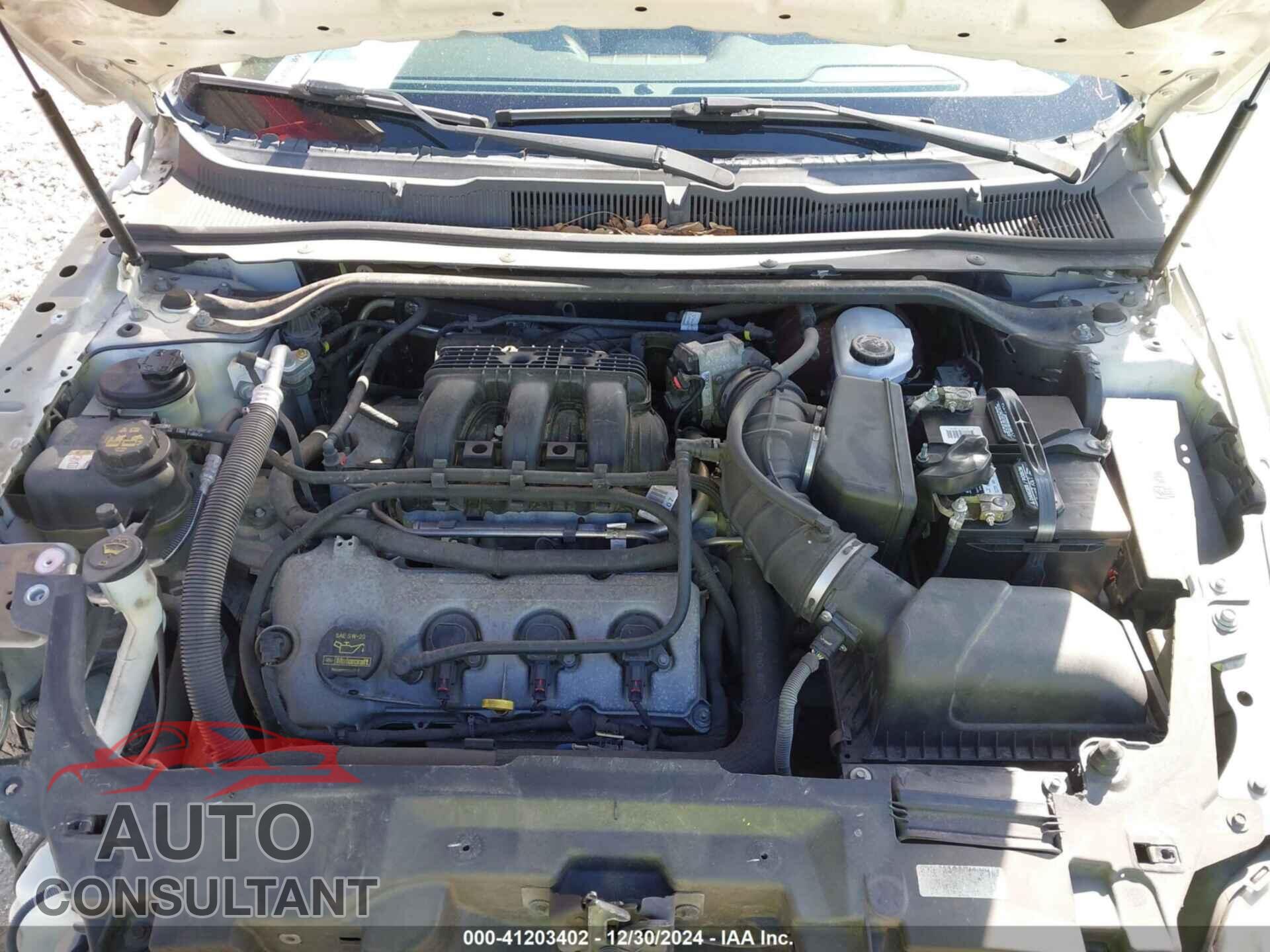 FORD TAURUS 2011 - 1FAHP2EW3BG123220