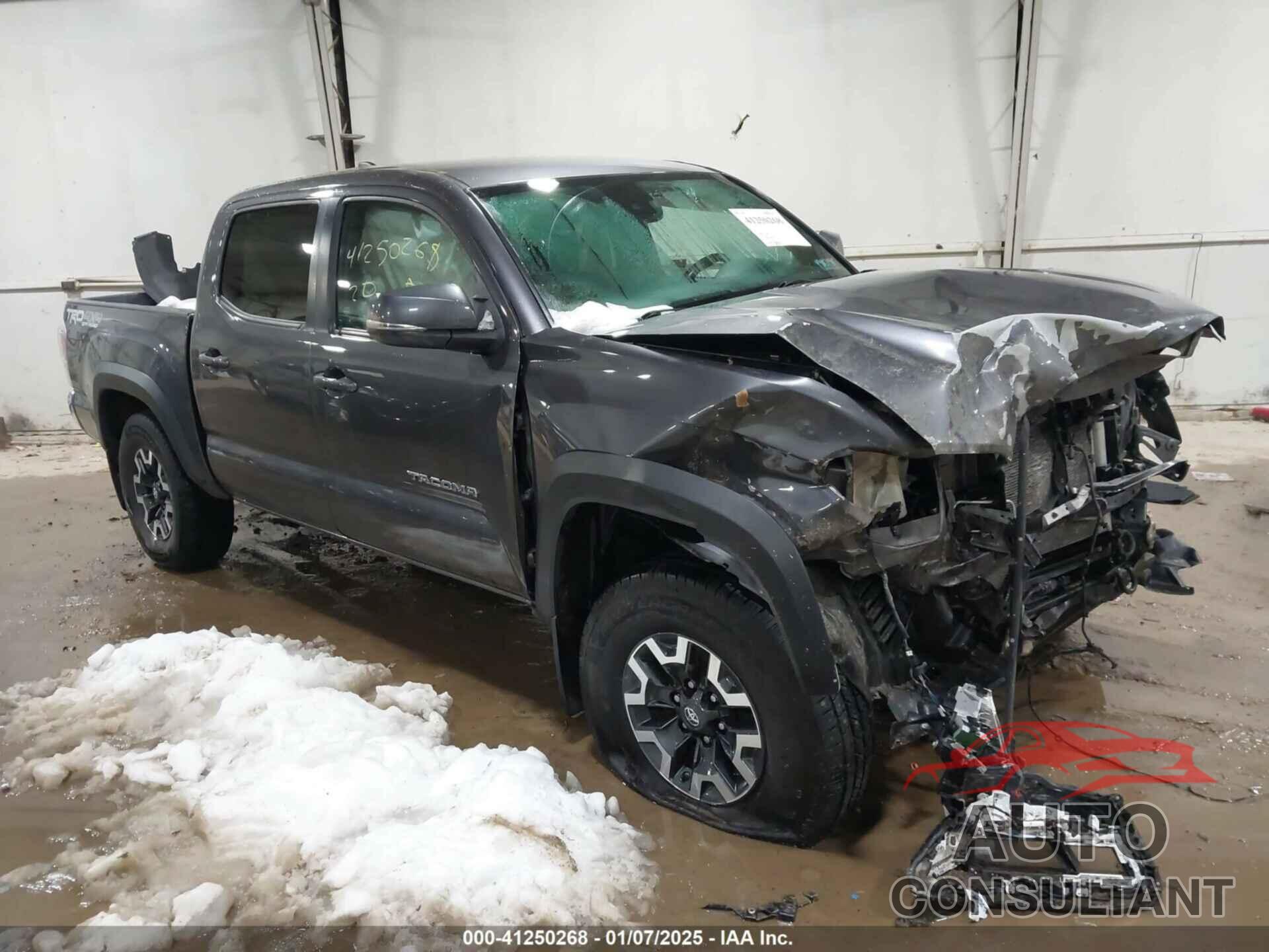 TOYOTA TACOMA 2020 - 5TFCZ5AN0LX232636