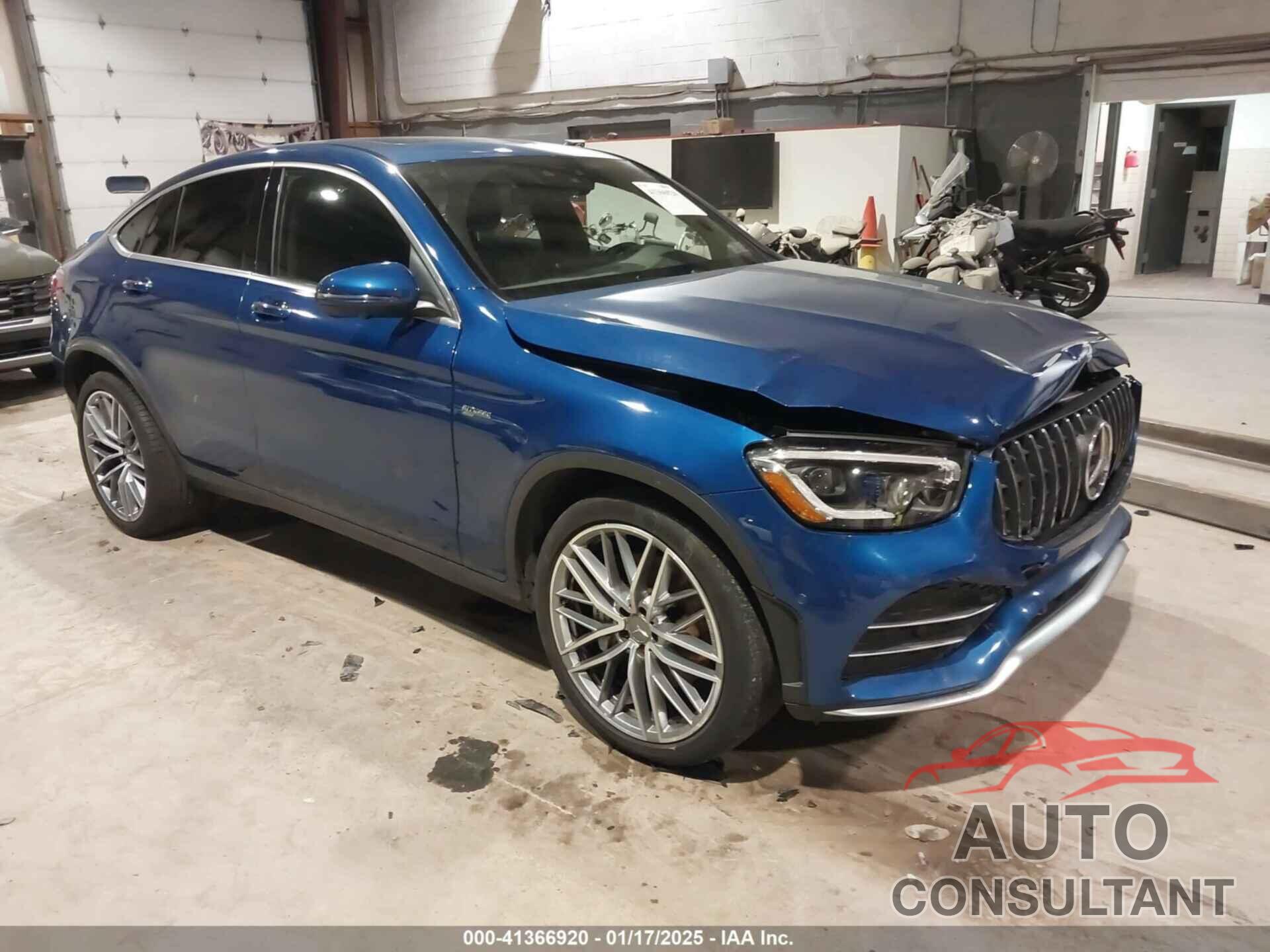 MERCEDES-BENZ AMG GLC 43 2023 - W1N0J6EB5PG142316