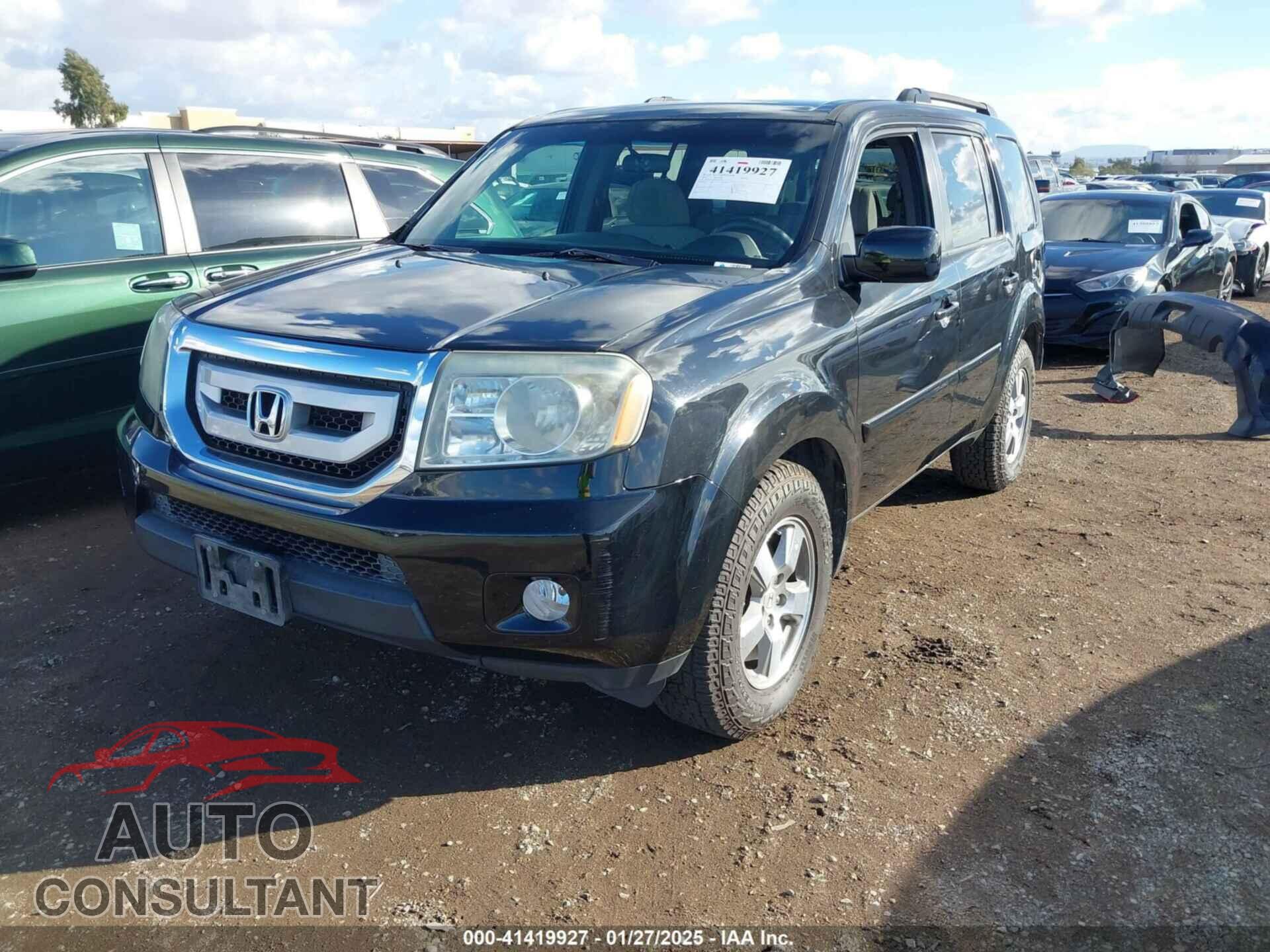 HONDA PILOT 2011 - 5FNYF3H48BB011519