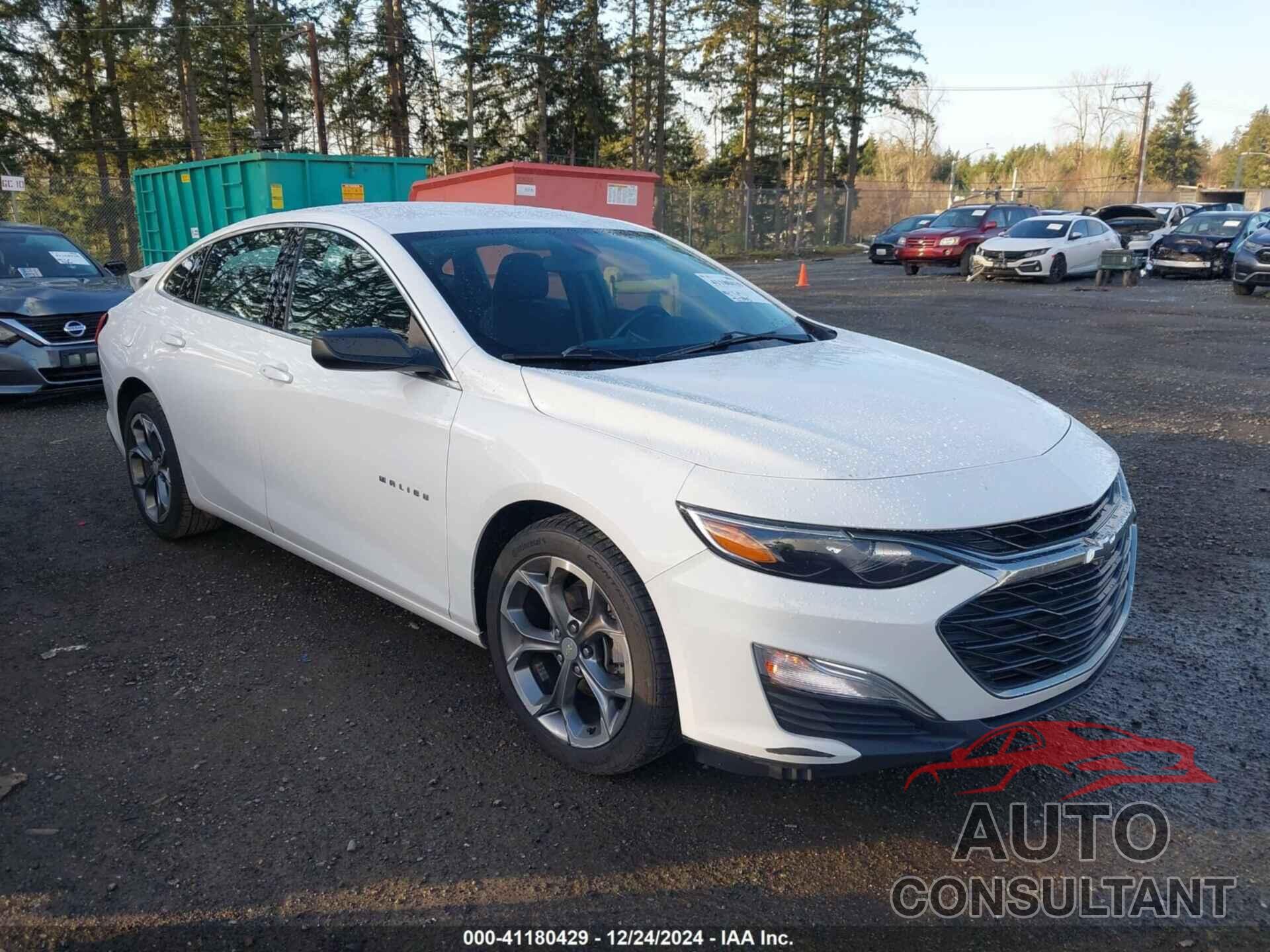 CHEVROLET MALIBU 2019 - 1G1ZG5ST5KF198218
