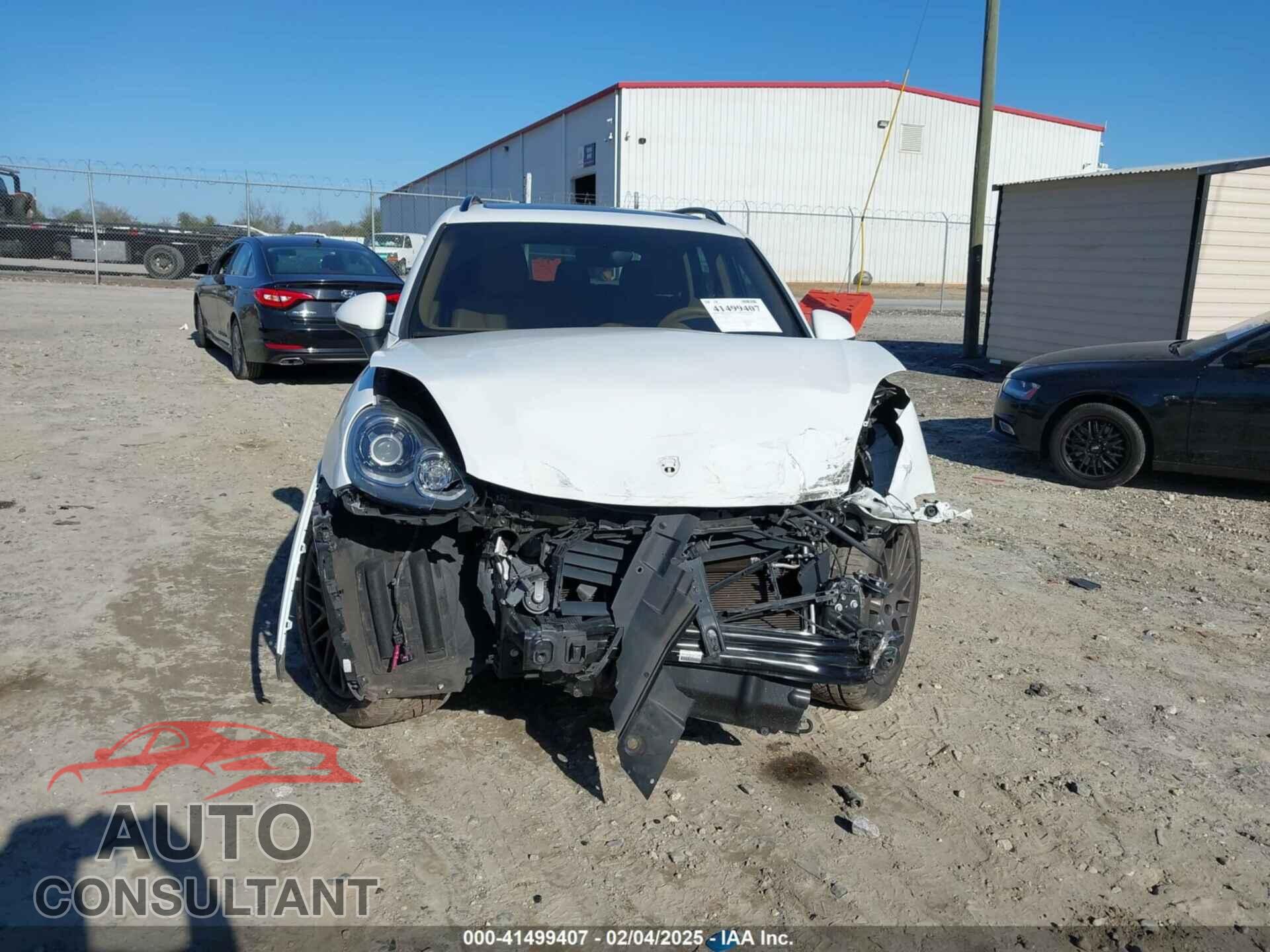 PORSCHE CAYENNE 2017 - WP1AA2A24HKA86733