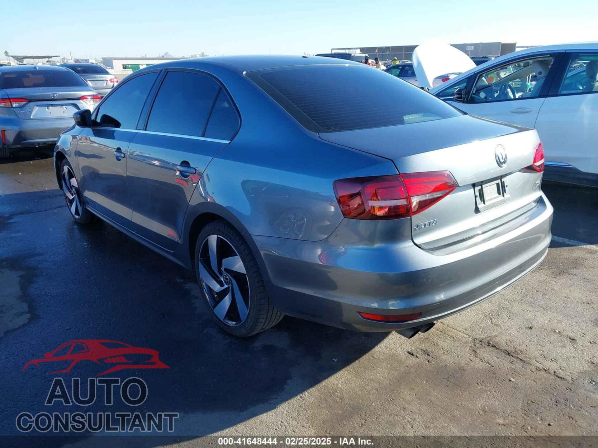 VOLKSWAGEN JETTA 2017 - 3VW2B7AJ1HM412307