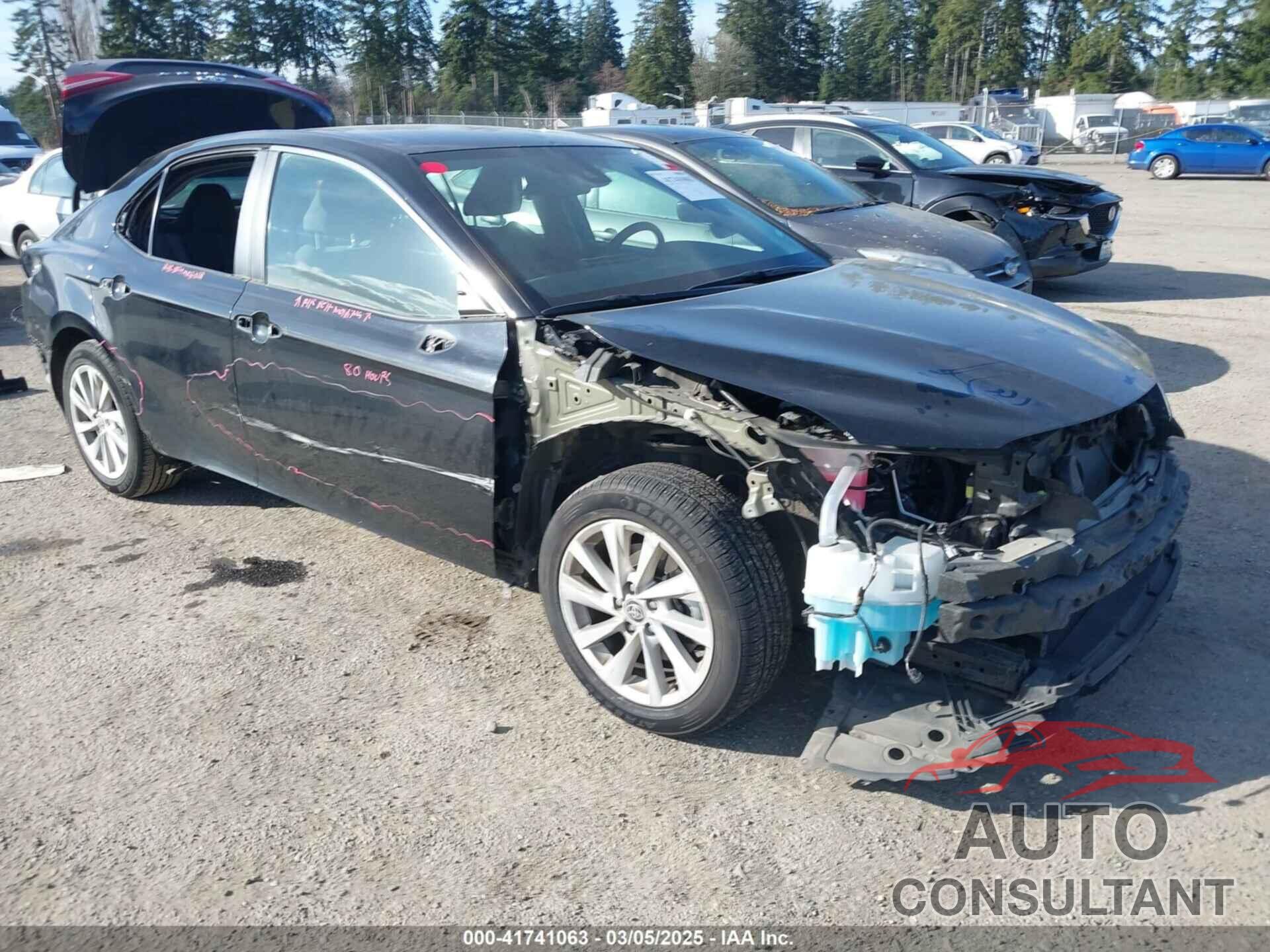TOYOTA CAMRY 2022 - 4T1C11AK7NU695976