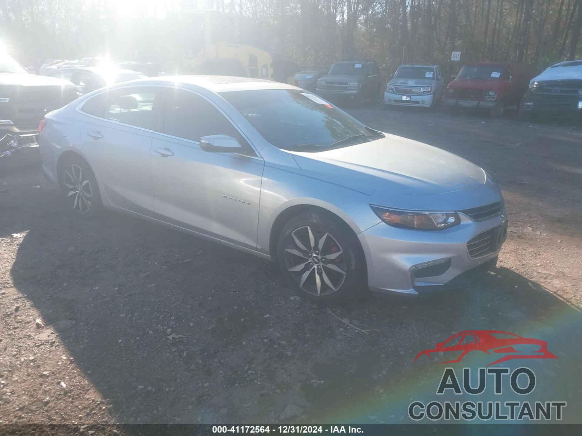 CHEVROLET MALIBU 2018 - 1G1ZD5ST9JF135243