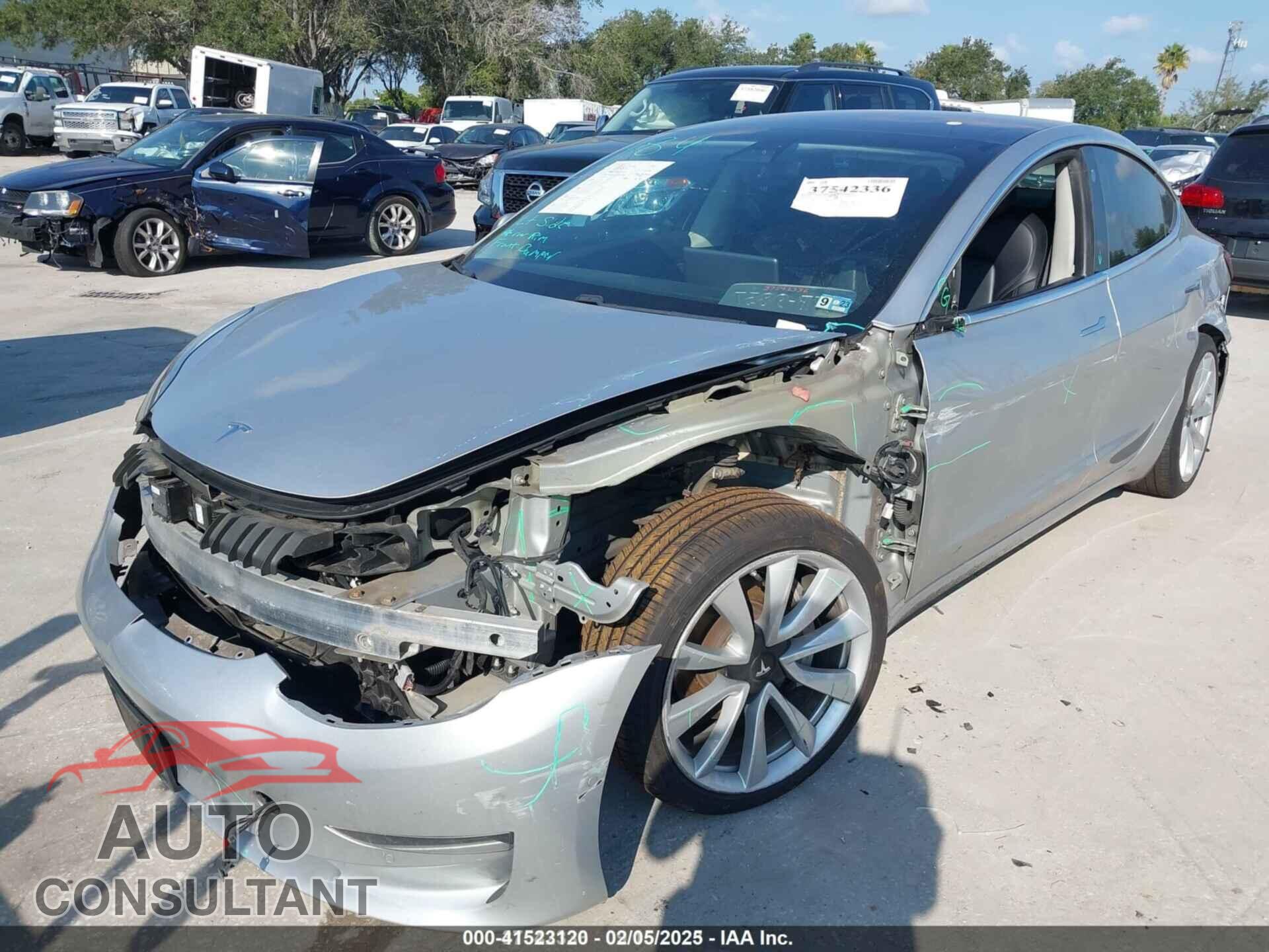 TESLA MODEL 3 2018 - 5YJ3E1EA3JF032076