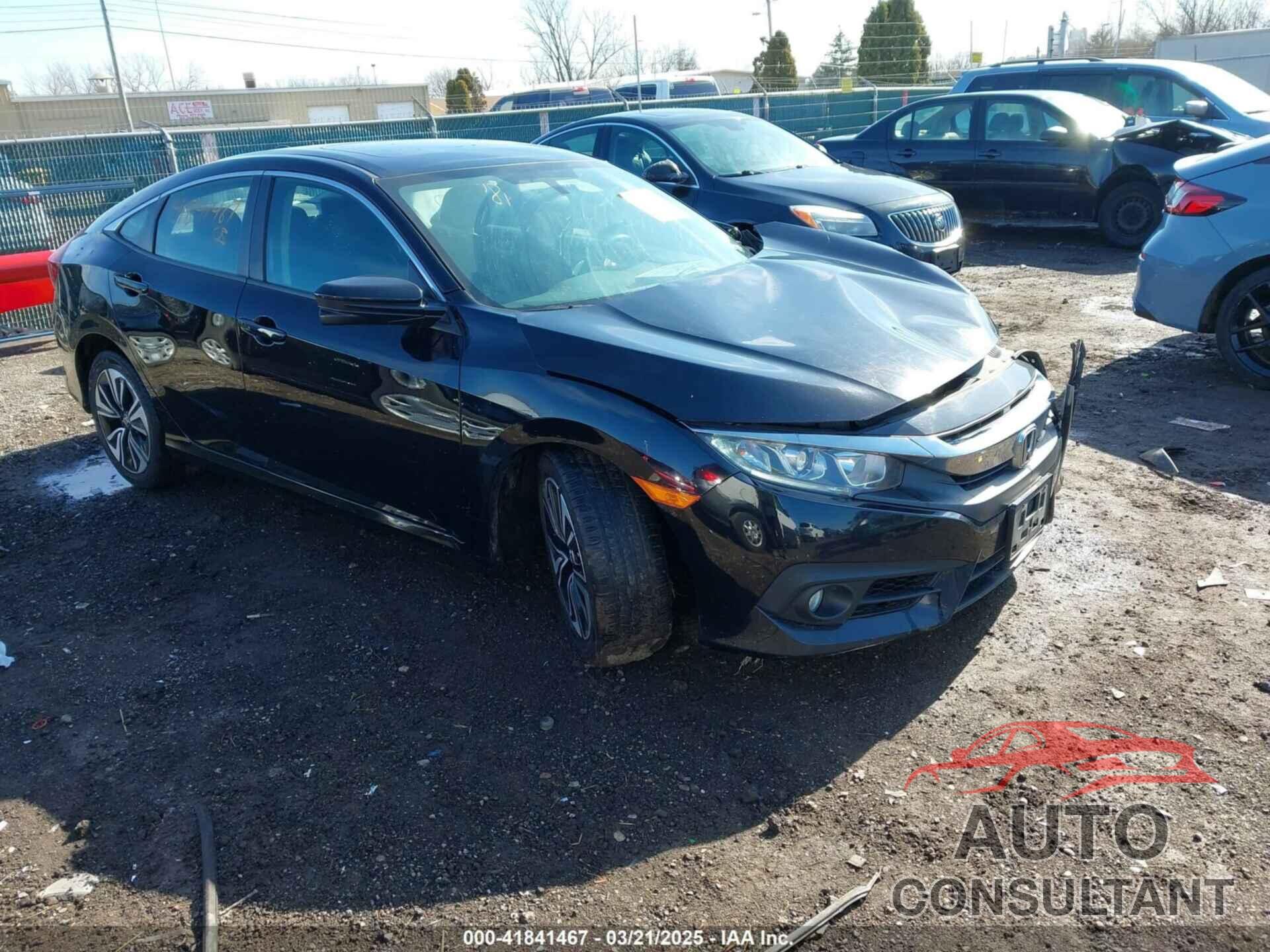 HONDA CIVIC 2018 - 19XFC1E34JE001834