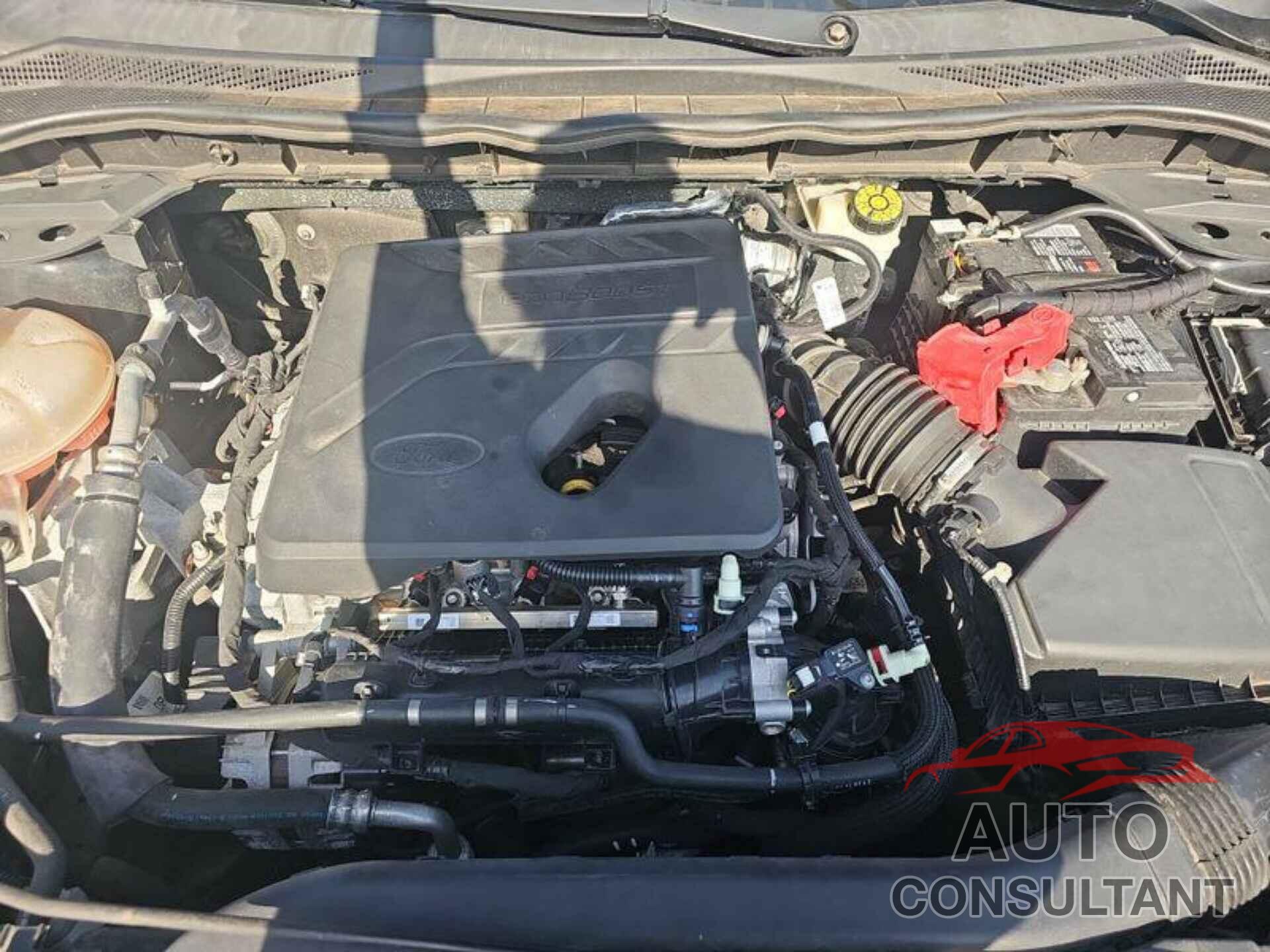 FORD ESCAPE 2020 - 1FMCU0G60LUA31950