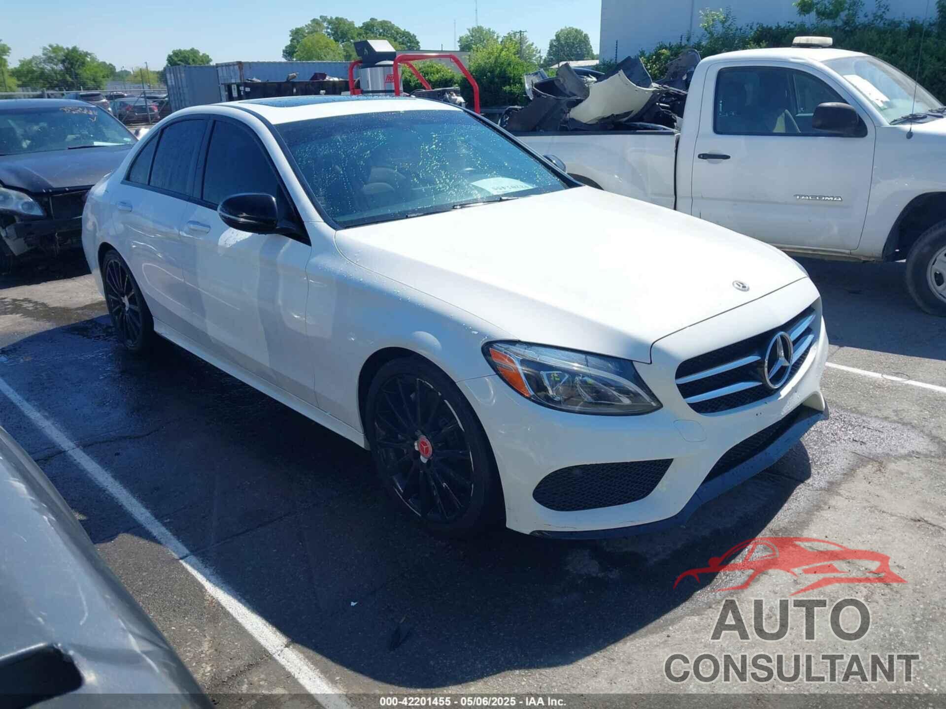 MERCEDES-BENZ C 300 2018 - 55SWF4JB0JU240814