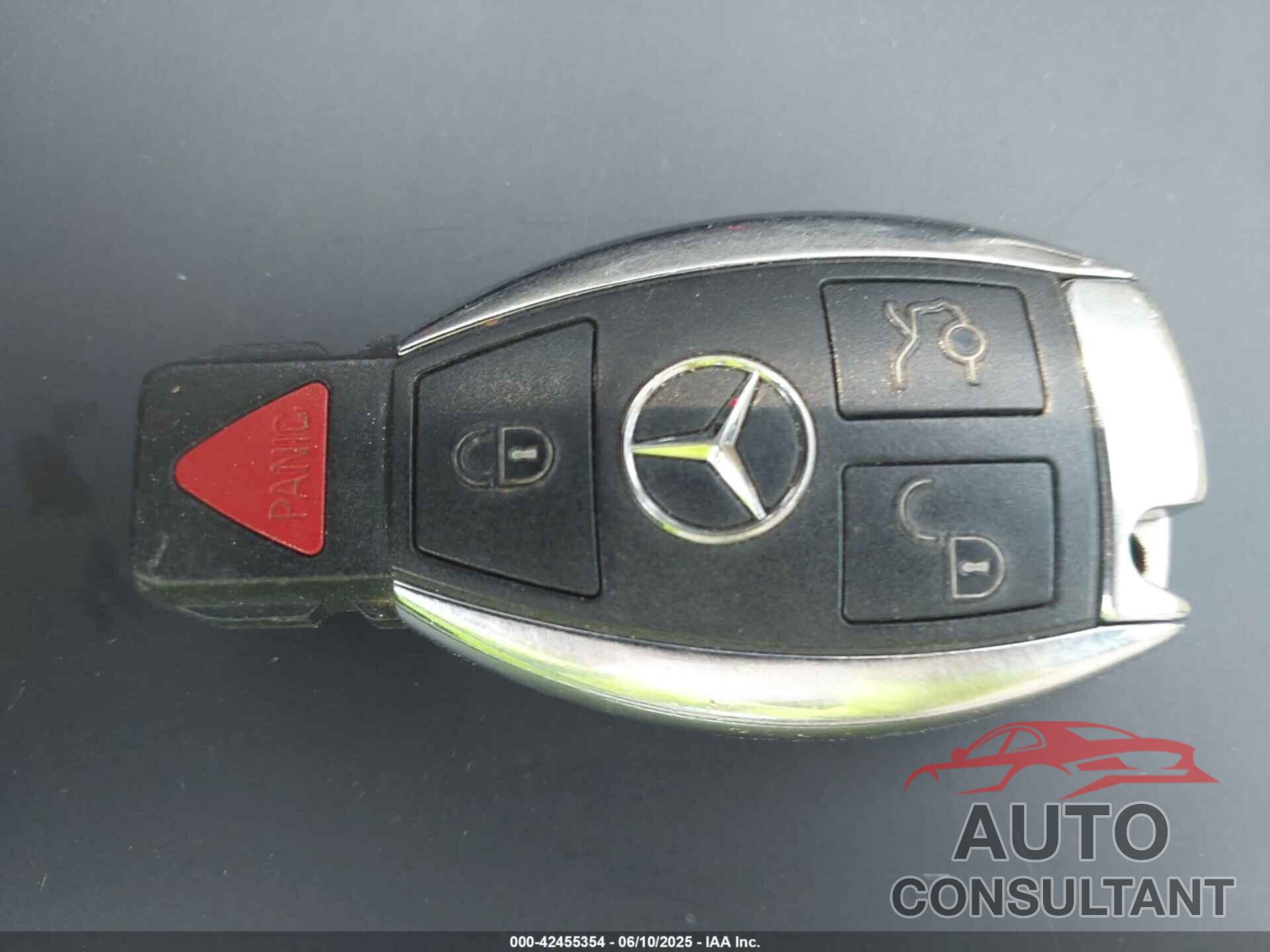 MERCEDES-BENZ CLA 250 2015 - WDDSJ4EB2FN168201