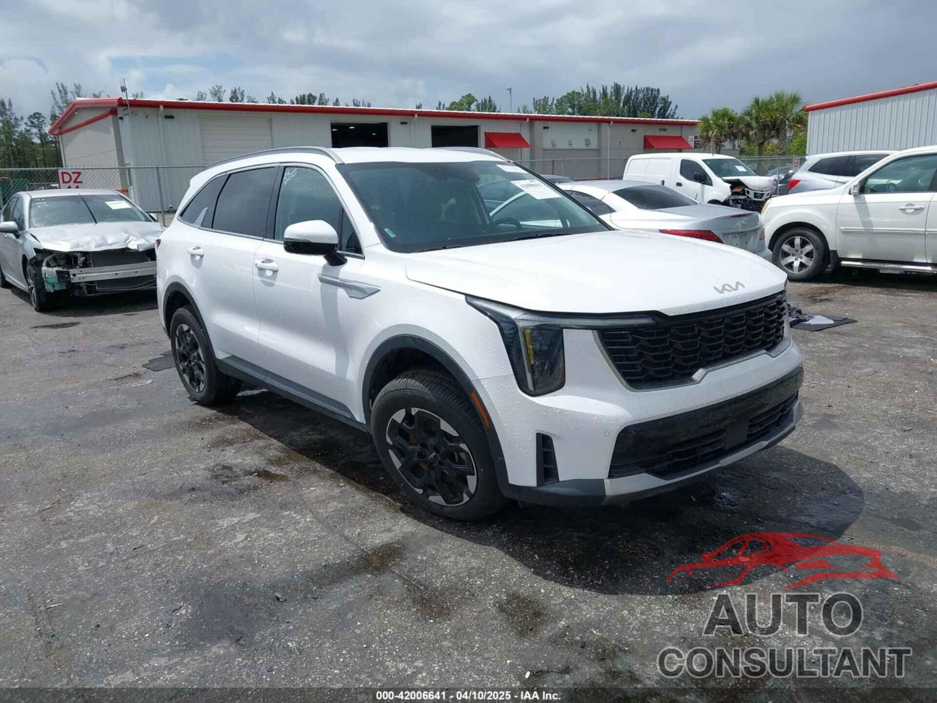 KIA SORENTO 2024 - 5XYRL4JC1RG254581