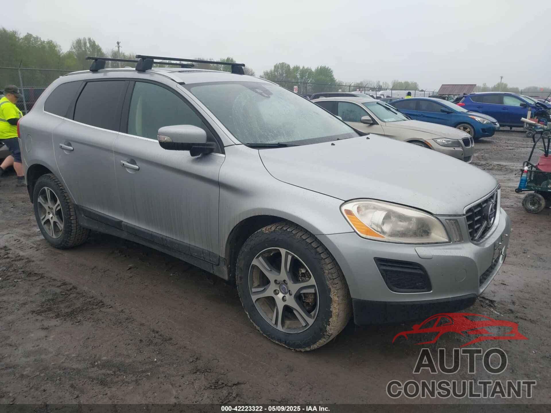 VOLVO XC60 2012 - YV4902DZ7C2241796