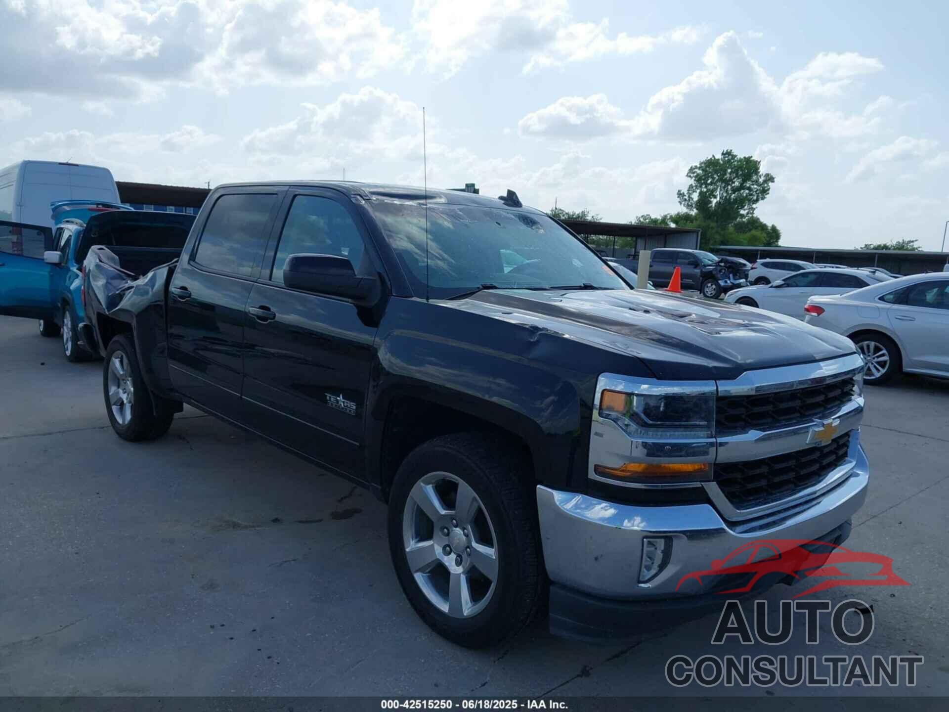 CHEVROLET SILVERADO 1500 2018 - 3GCPCREC5JG322160
