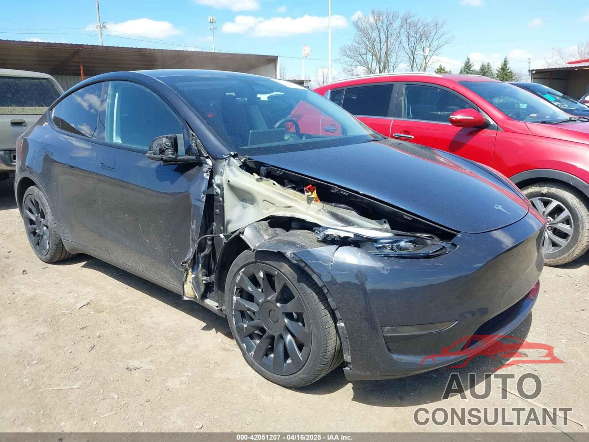 TESLA MODEL Y 2024 - 7SAYGAEE4RF078906